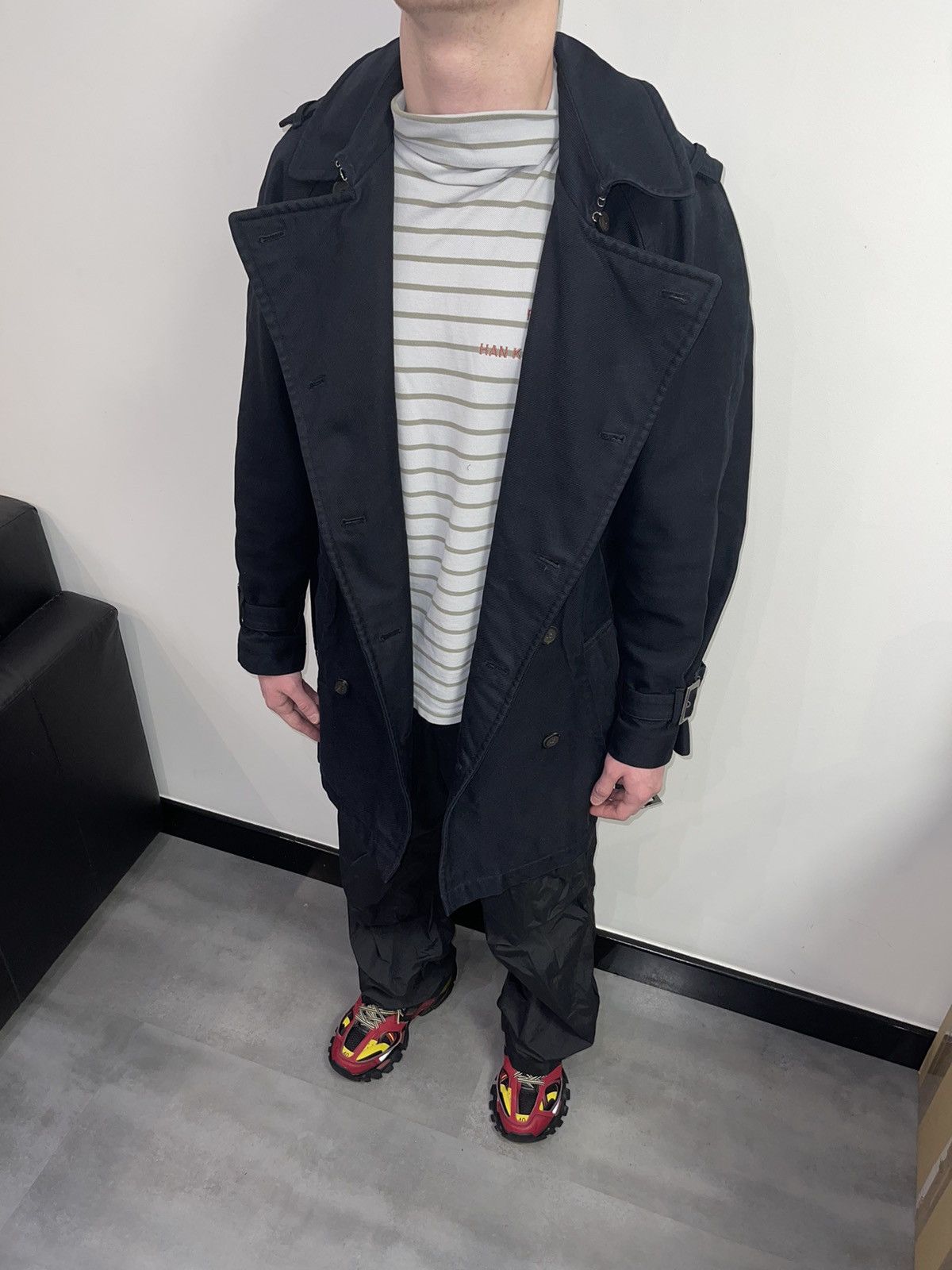 Saint Laurent Paris Yves Saint Laurent Rive Gauche Double Breasted Black Coat Size US M / EU 48-50 / 2 - 2 Thumbnail