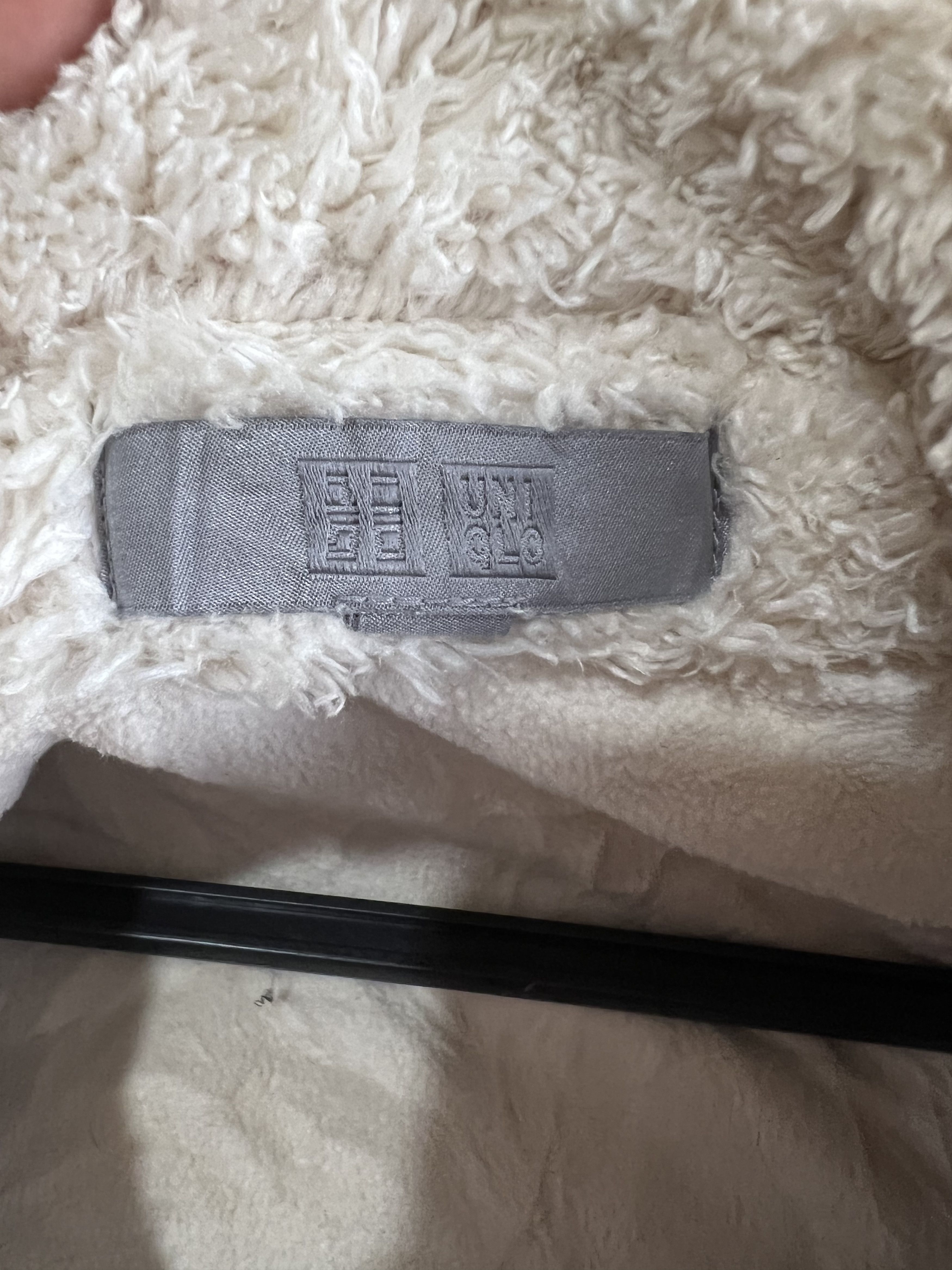 Uniqlo 🔥Uniqlo Deep Pile Faux Fur Button Jackets Size S / US 4 / IT 40 - 9 Thumbnail