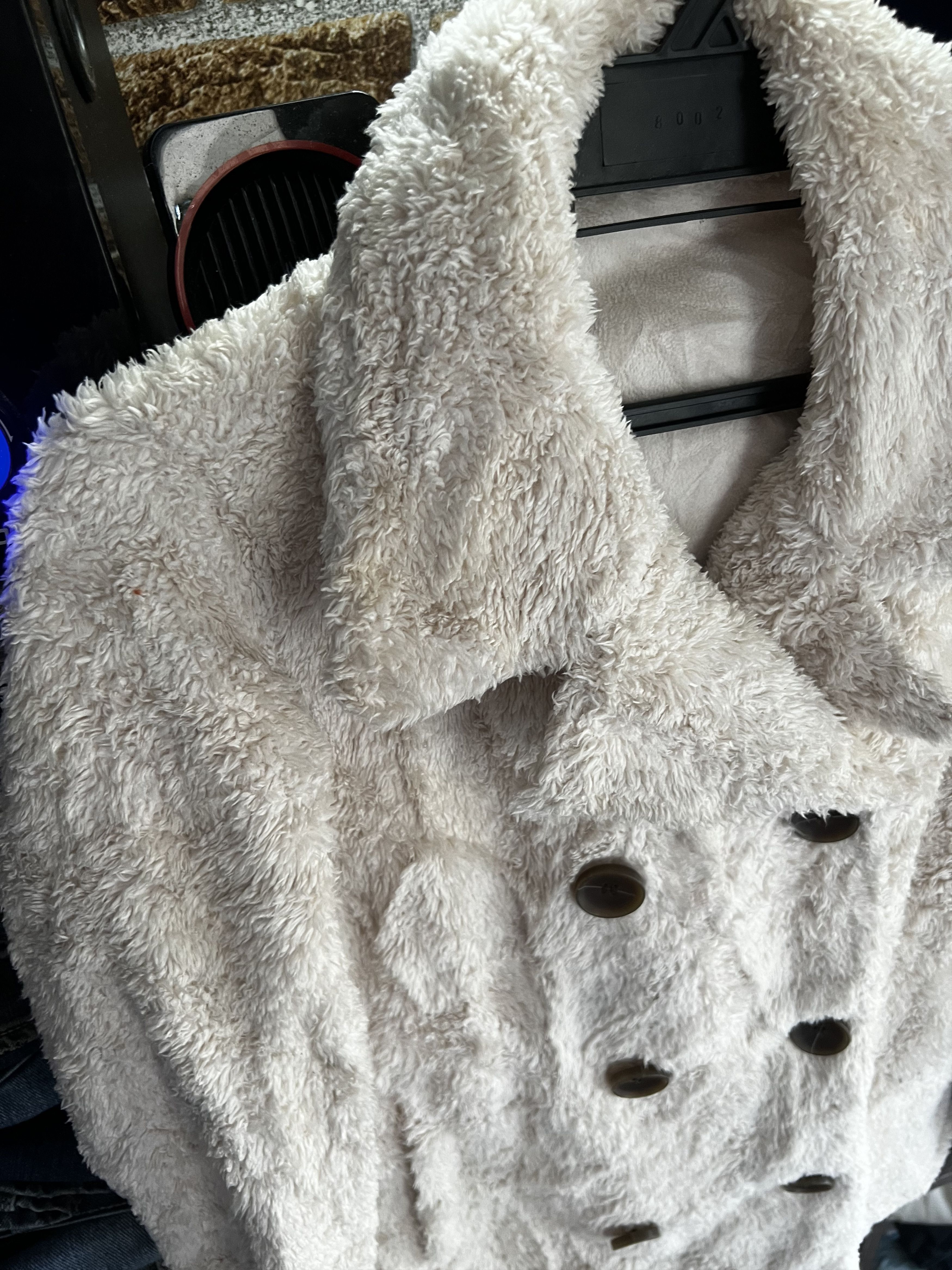 Uniqlo 🔥Uniqlo Deep Pile Faux Fur Button Jackets Size S / US 4 / IT 40 - 4 Thumbnail