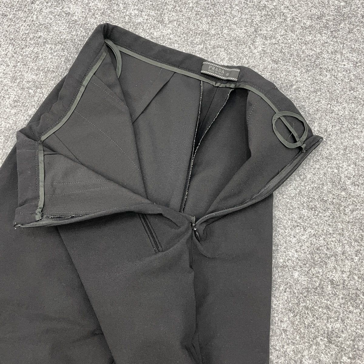 Prada Prada Black Sweat Pant Size 25" / US 0 / IT 36 - 5 Thumbnail
