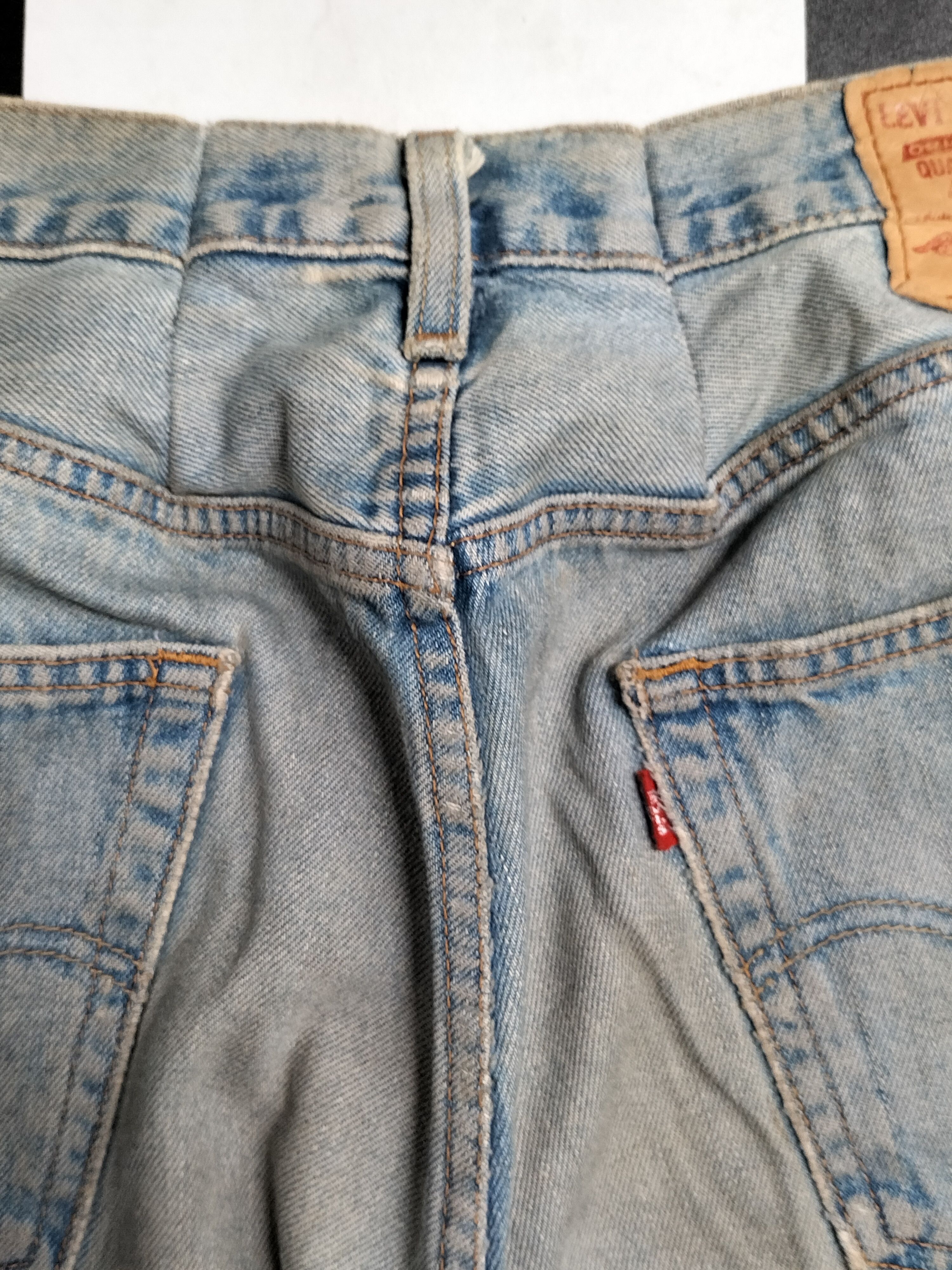 Levi's × Vintage Vintage Levis 550 Faded Denim Jean L465 Size US 35 - 8 Thumbnail