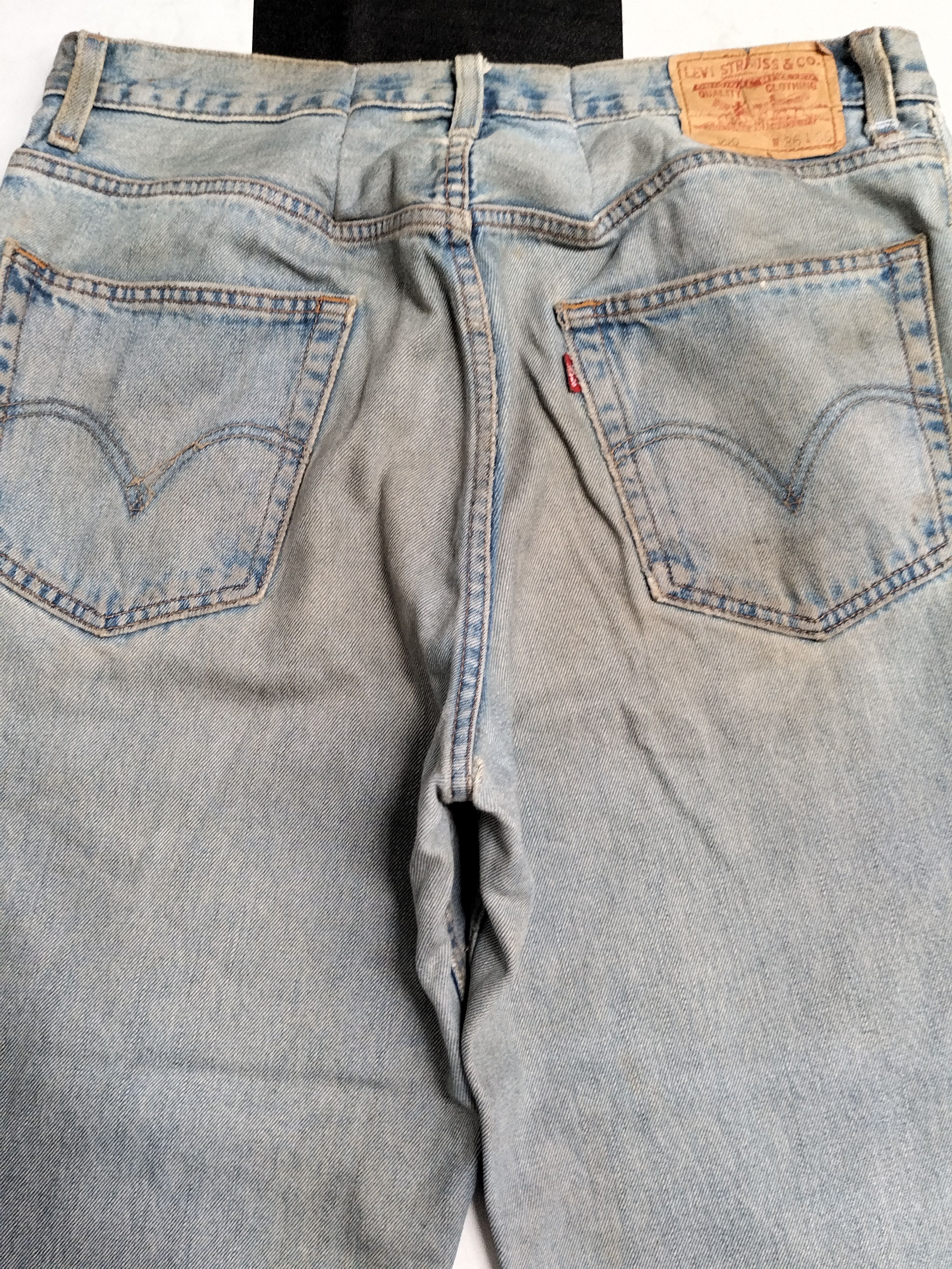 Levi's × Vintage Vintage Levis 550 Faded Denim Jean L465 Size US 35 - 7 Thumbnail