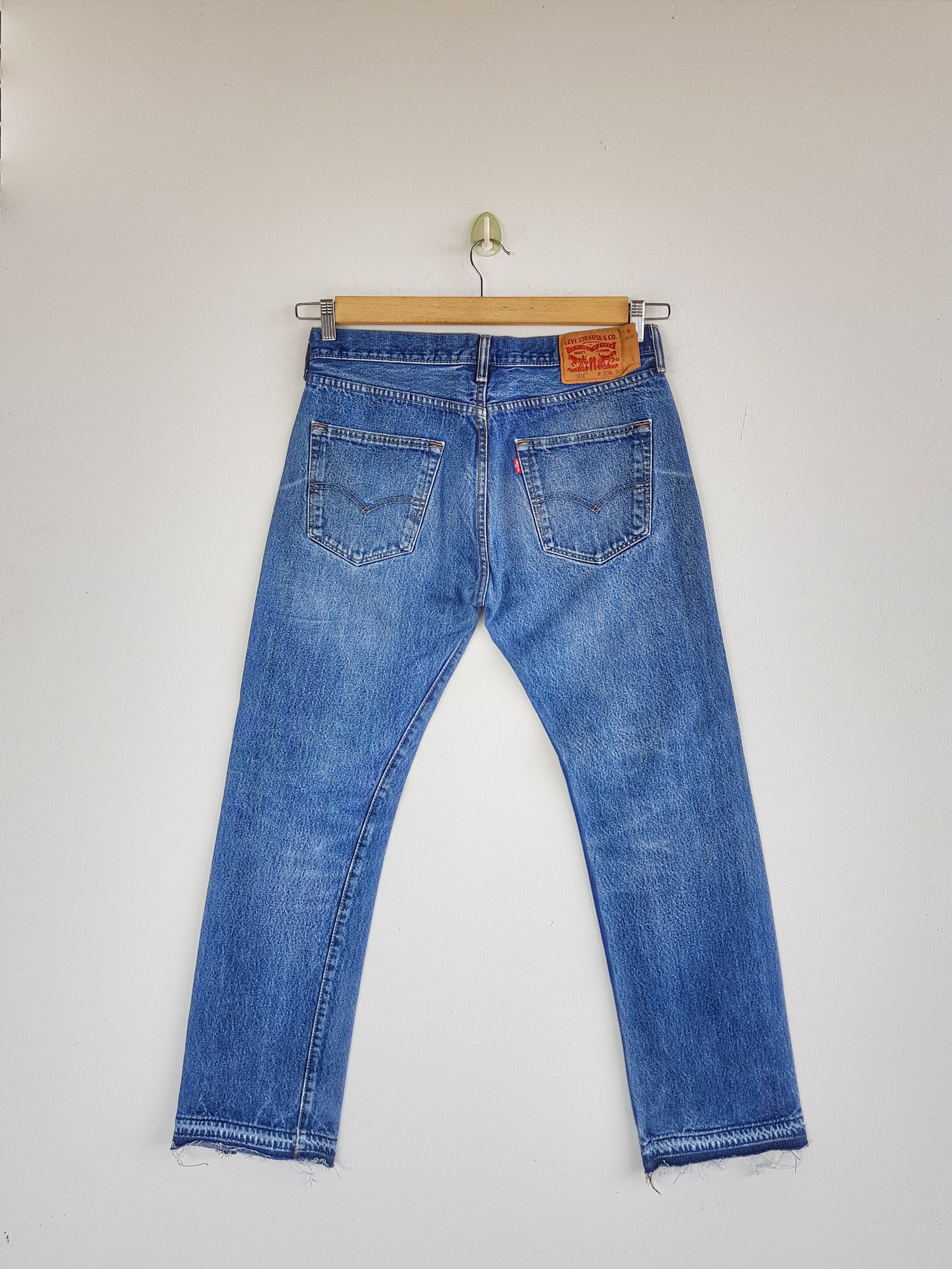 Vintage Distressed Levi's 501 Denim Jeans newest