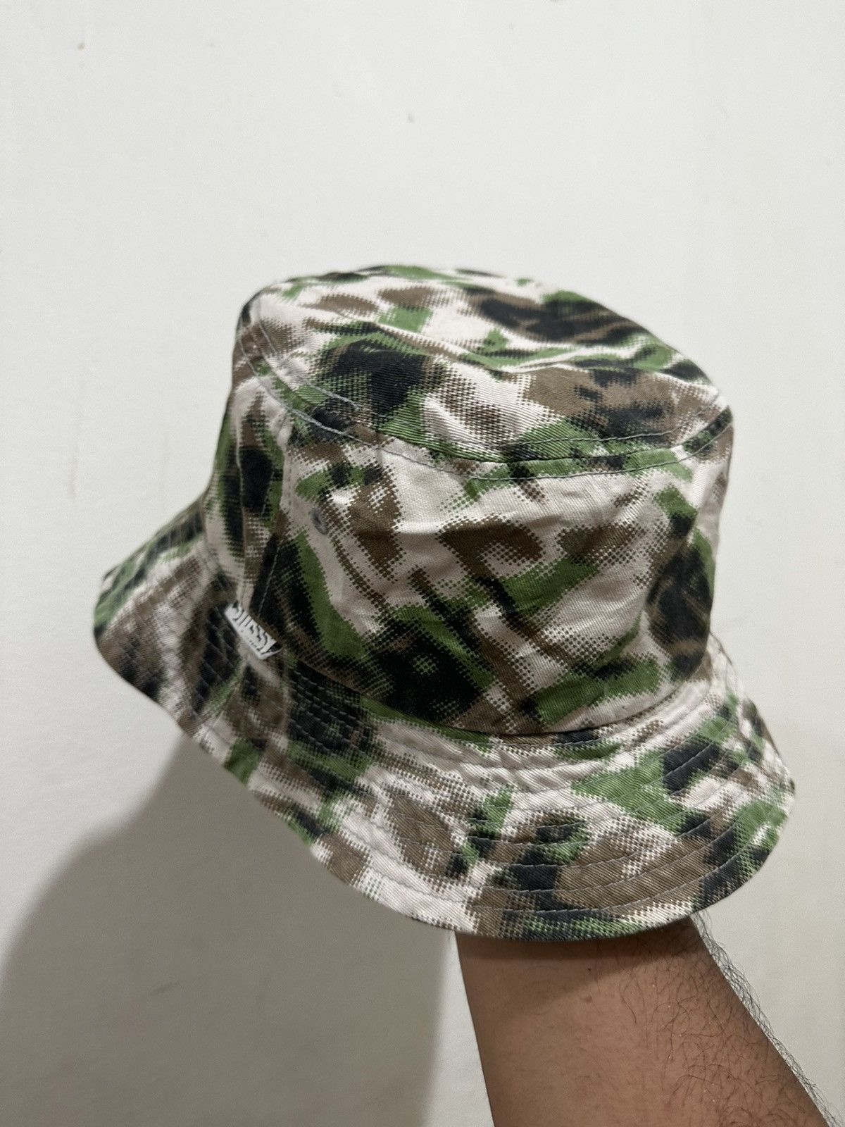 Stussy VTG Stussy Camo Bucket Hat Size ONE SIZE - 2 Thumbnail