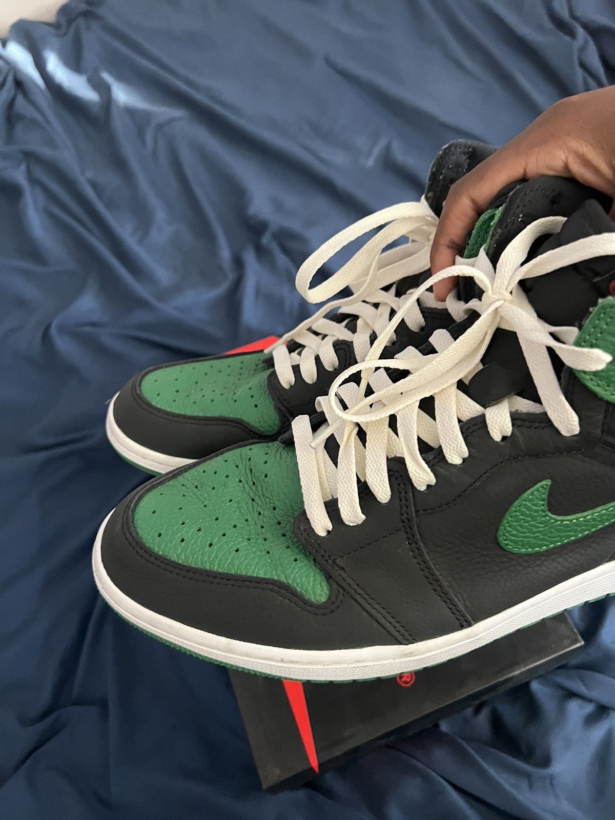 Jordan Brand Jordan 1 High OG “Pine Green” 2.0 Size US 11 / EU 44 - 5 Thumbnail