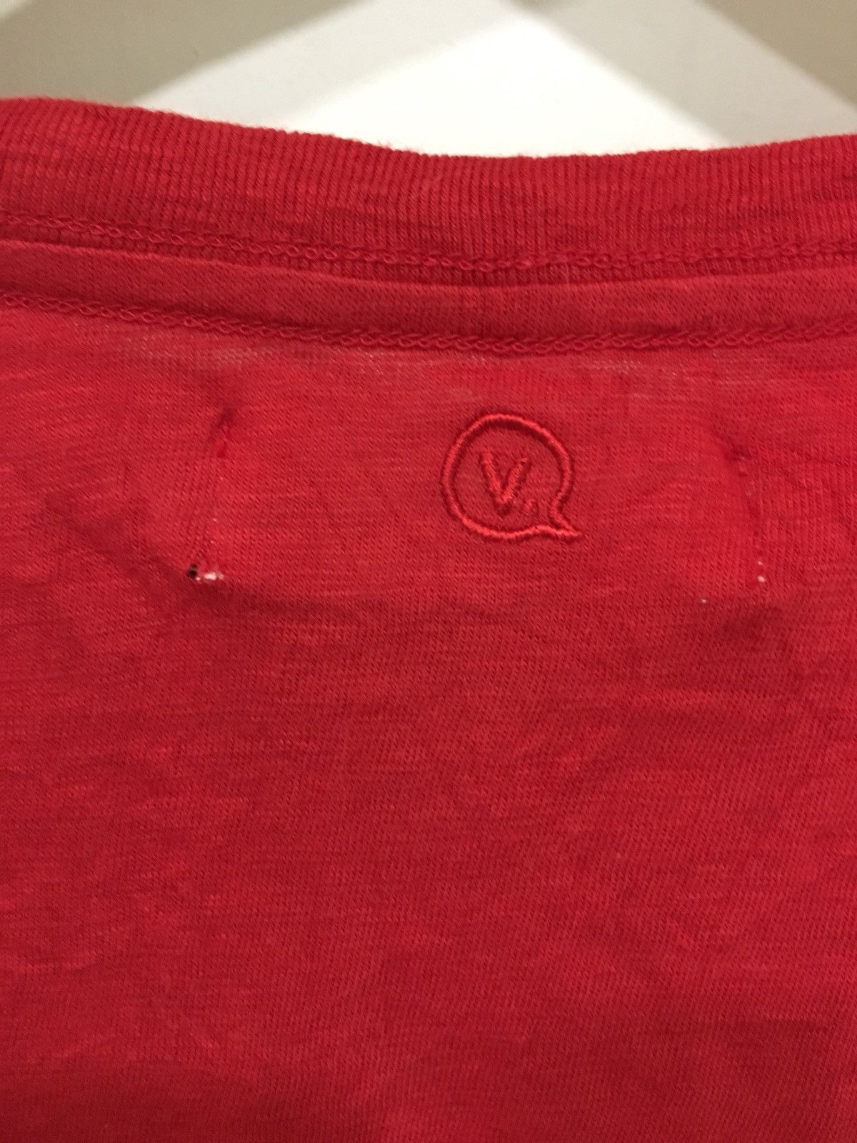 Vanquish red v neck Size US L / EU 52-54 / 3 - 3 Thumbnail