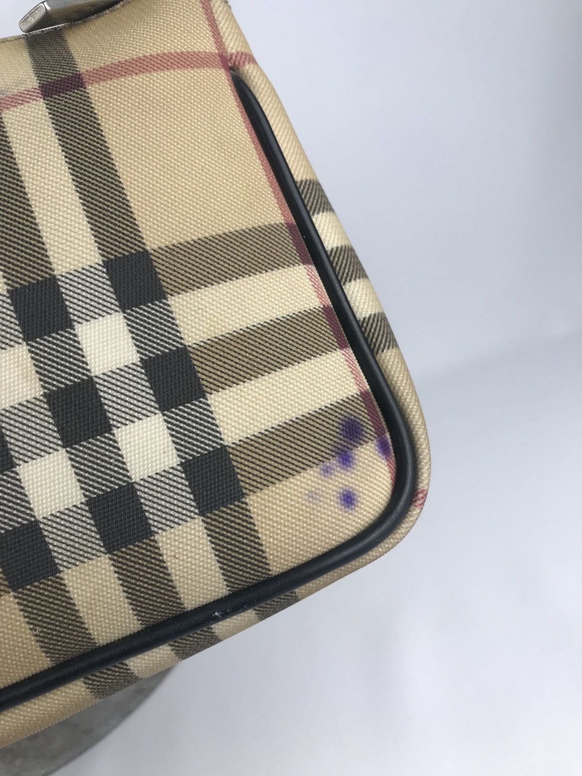 Burberry ❌Last Drop❌Authentic Burberry Nova Mini Pochette handcarry Size ONE SIZE - 3 Thumbnail