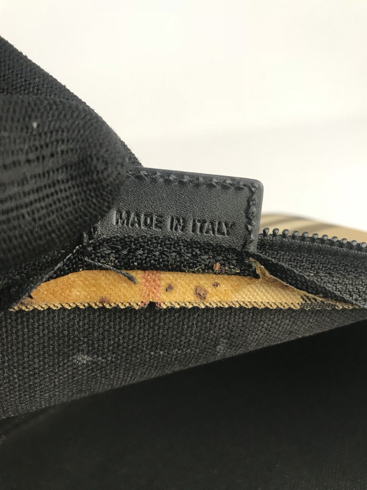 Burberry ❌Last Drop❌Authentic Burberry Nova Mini Pochette handcarry Size ONE SIZE - 14 Thumbnail
