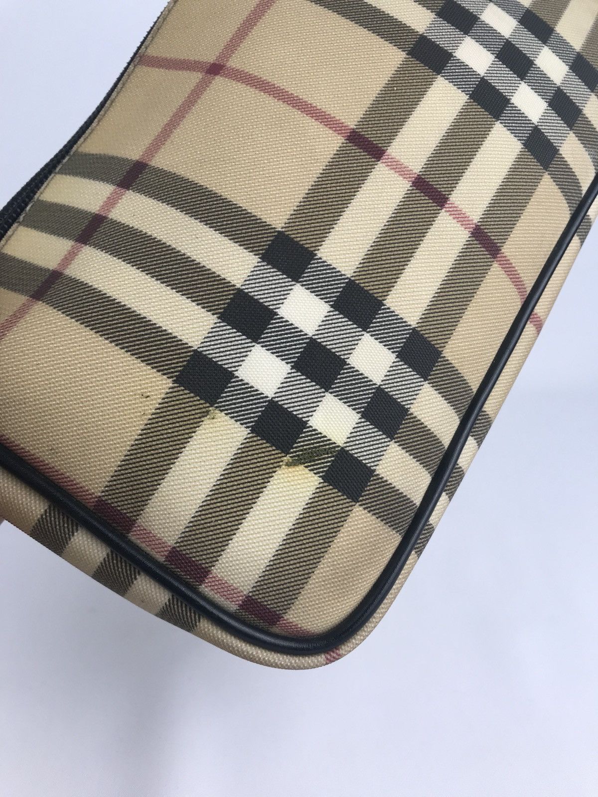 Burberry ❌Last Drop❌Authentic Burberry Nova Mini Pochette handcarry Size ONE SIZE - 6 Thumbnail