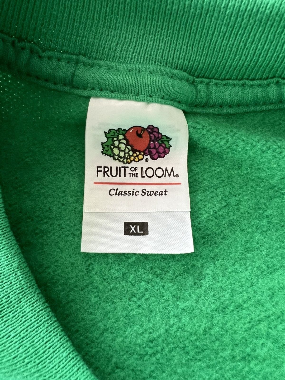 Vintage Vintage 2000s Fruit of the Loom Blank Green Sweatshirts Size US XL / EU 56 / 4 - 6 Thumbnail