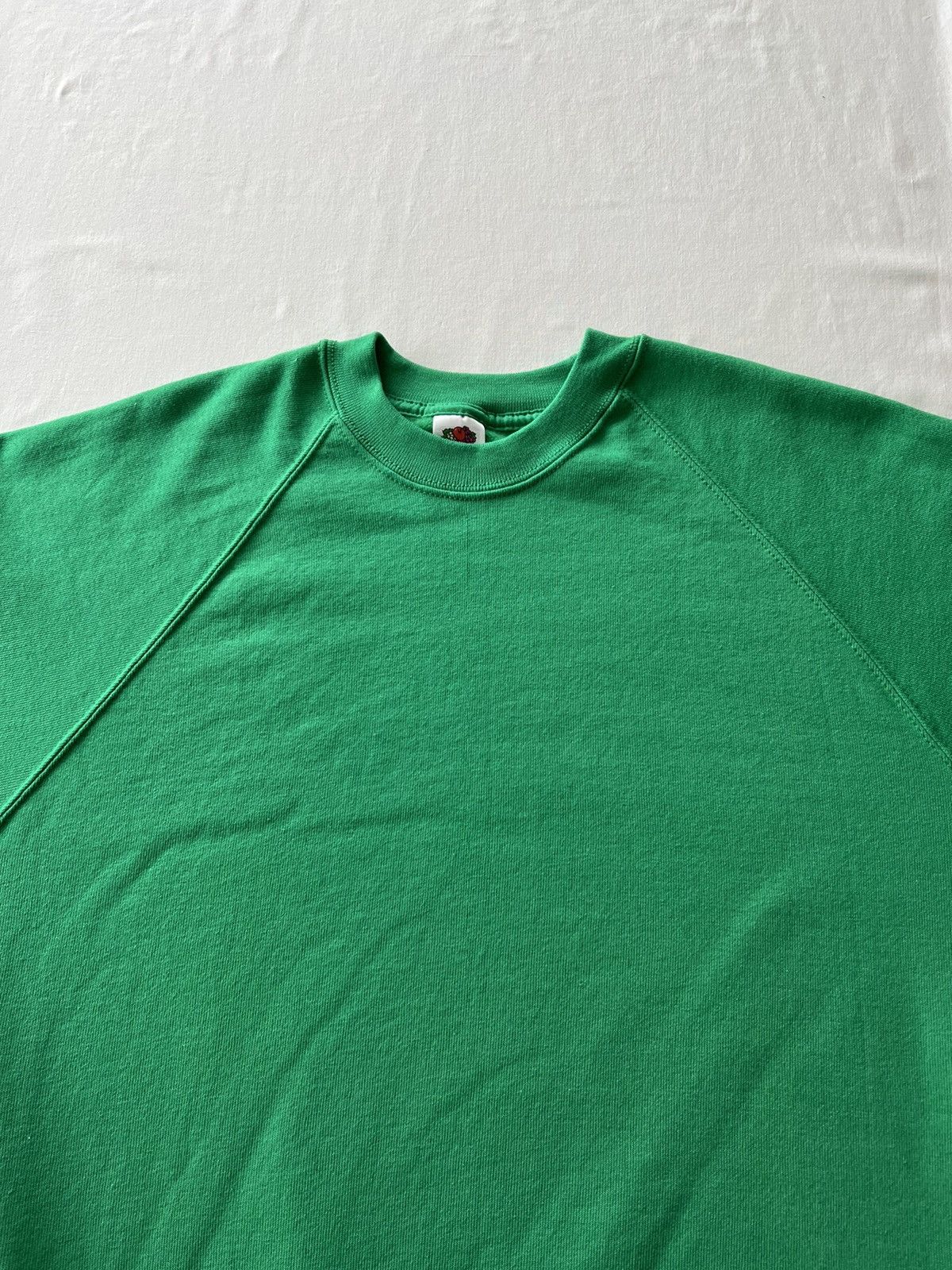 Vintage Vintage 2000s Fruit of the Loom Blank Green Sweatshirts Size US XL / EU 56 / 4 - 3 Thumbnail