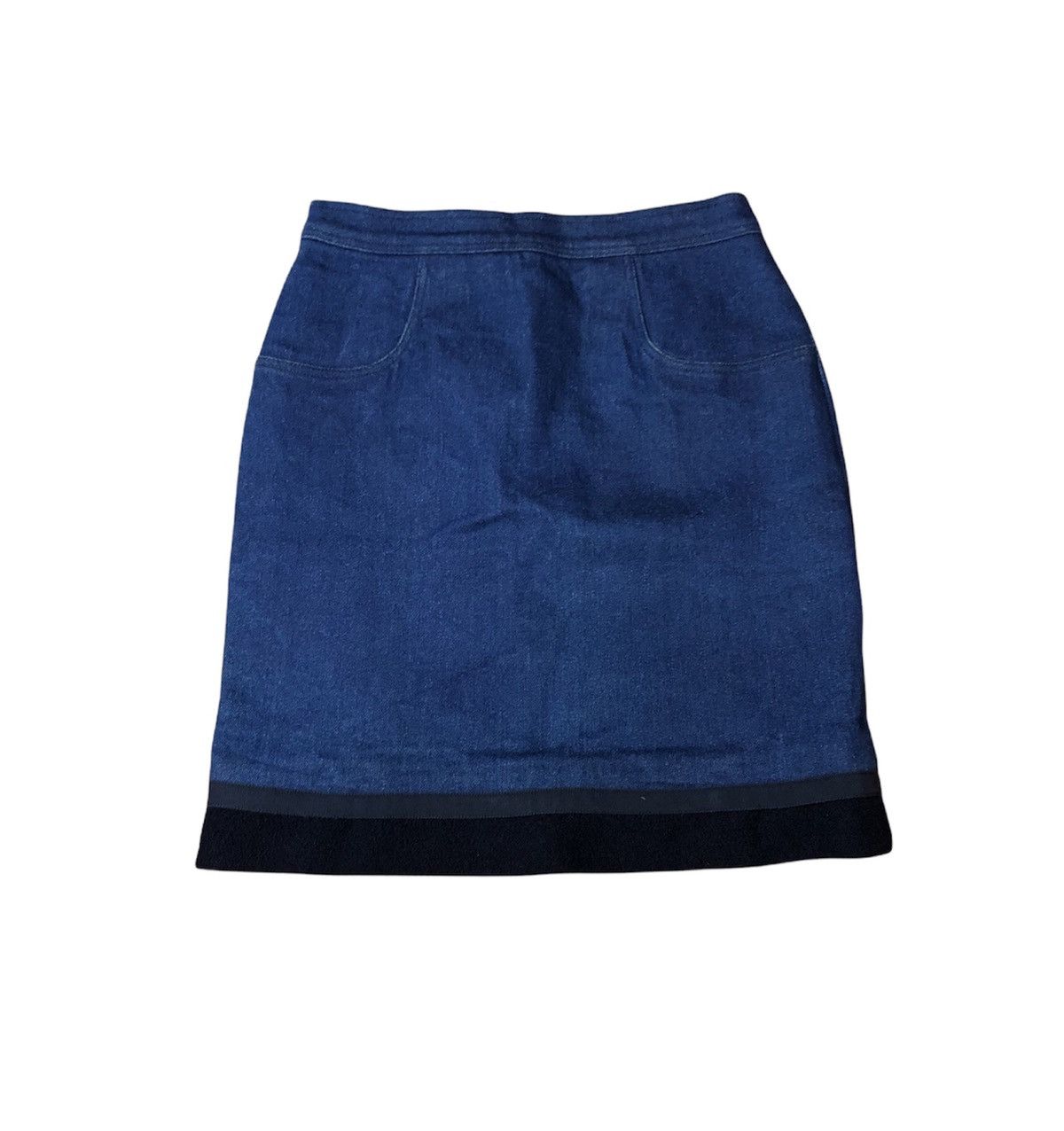 Chanel Vintage Archive Chanel Mini Skirt Signature Washing Tag Size 27" / US 4 / IT 40 - 2 Thumbnail