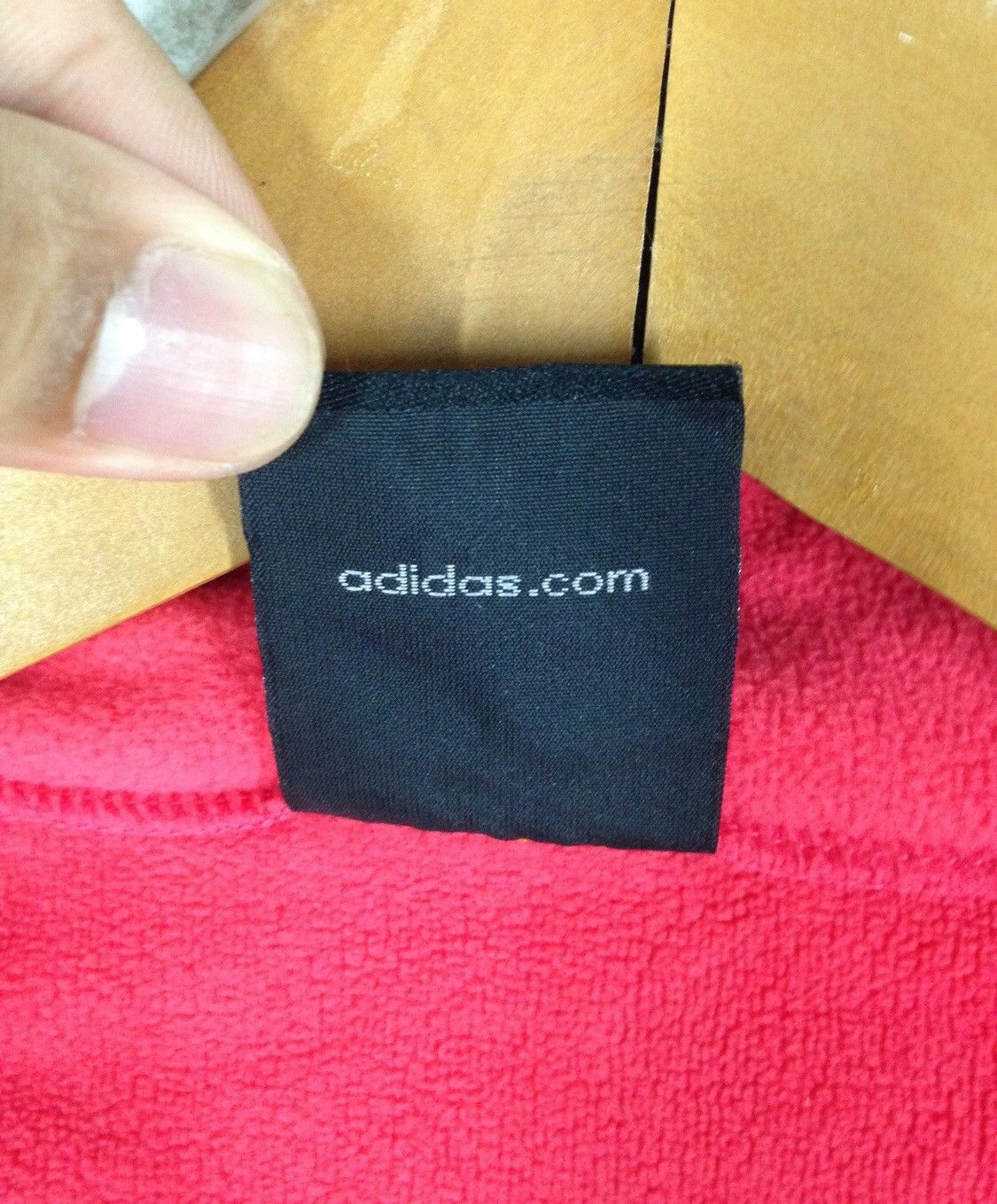 Adidas Adidas Small logo Size US L / EU 52-54 / 3 - 8 Thumbnail