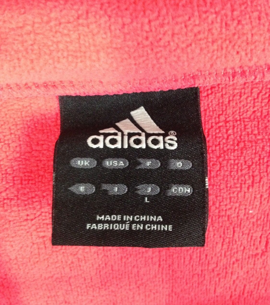 Adidas Adidas Small logo Size US L / EU 52-54 / 3 - 7 Thumbnail