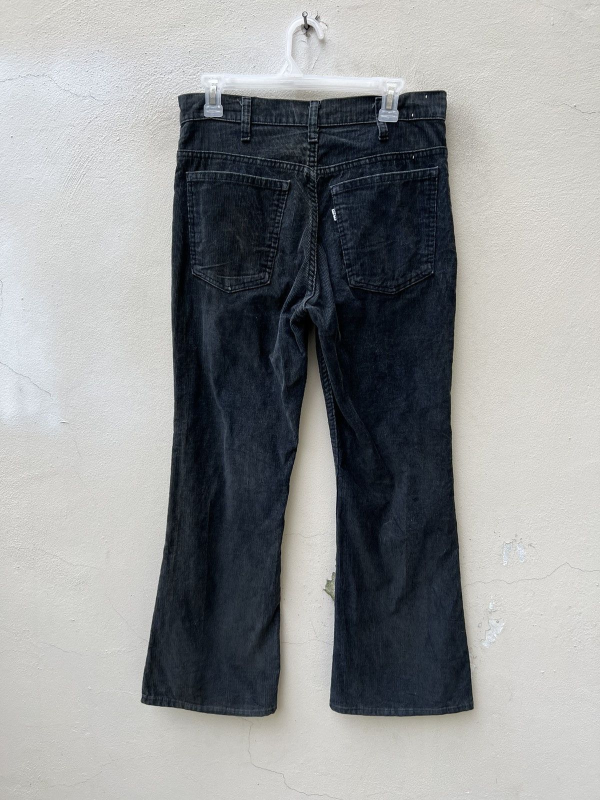 Levi's VTG 70s Levi’s 646 Talon 42 Zip Fade Black Flare Corduroy Size US 31 - 13 Thumbnail
