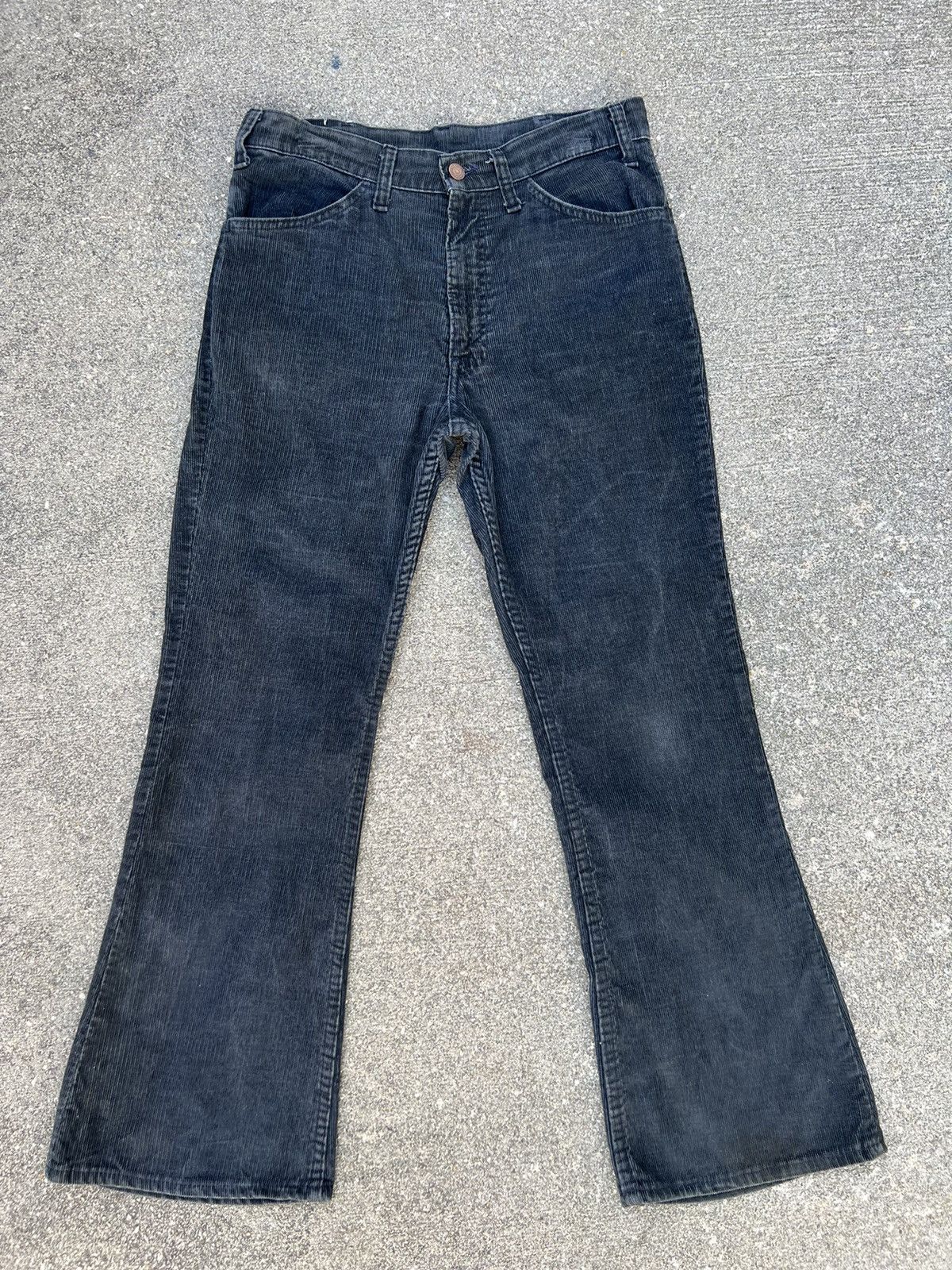 Levi's VTG 70s Levi’s 646 Talon 42 Zip Fade Black Flare Corduroy Size US 31 - 1 Thumbnail