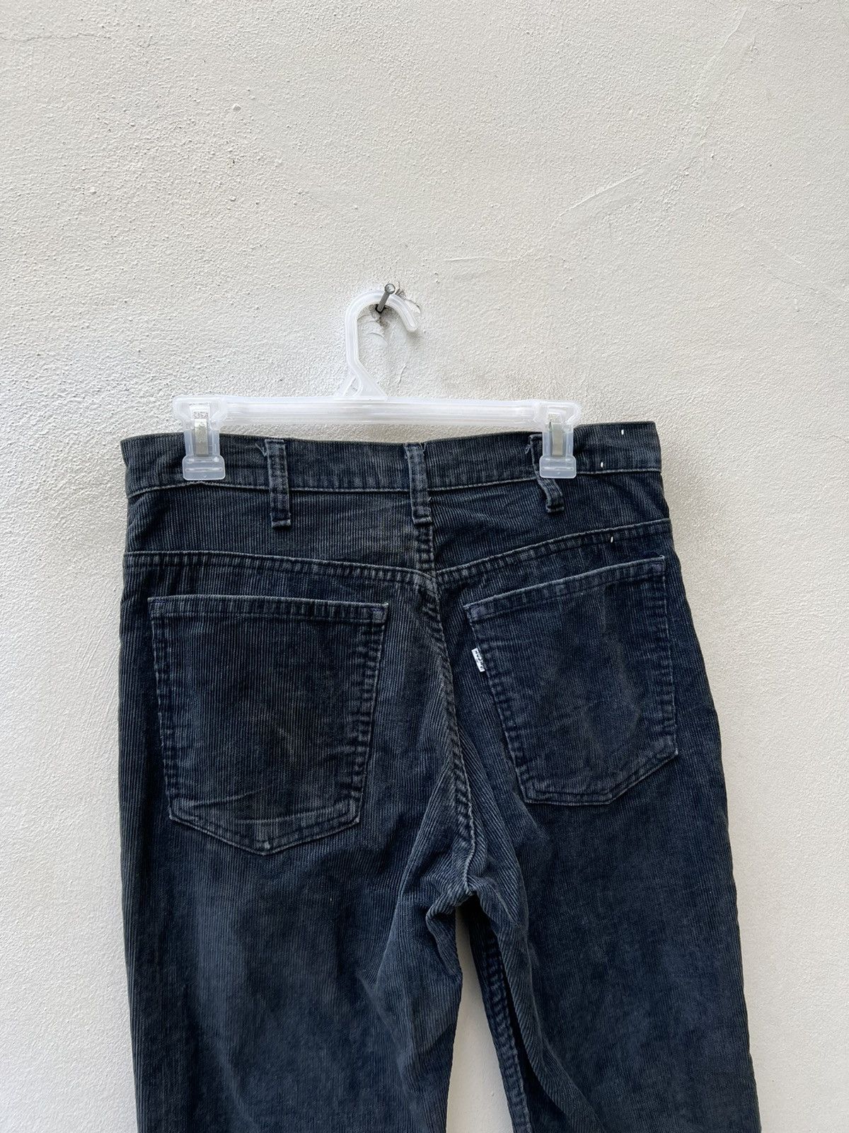 Levi's VTG 70s Levi’s 646 Talon 42 Zip Fade Black Flare Corduroy Size US 31 - 17 Thumbnail