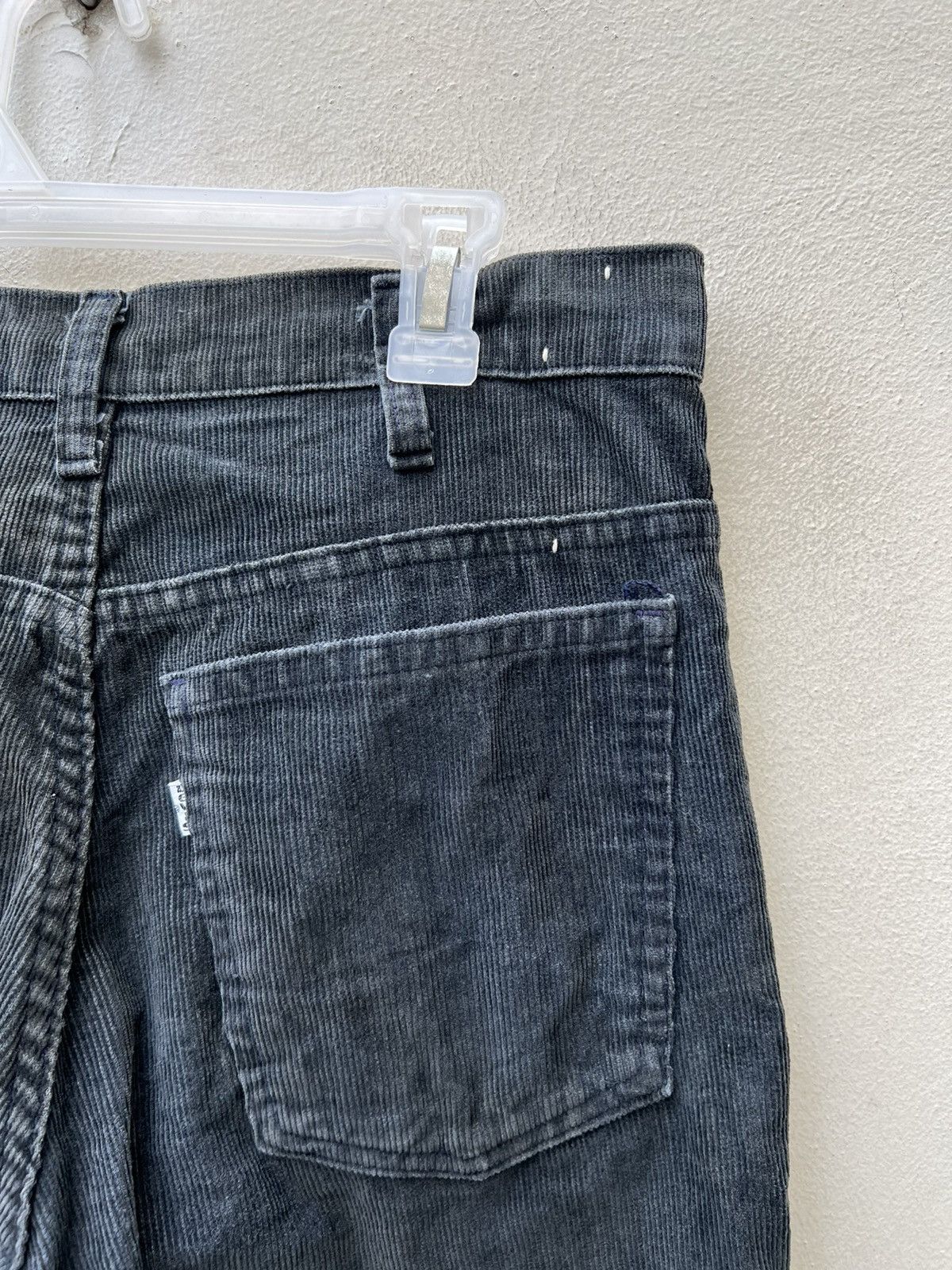 Levi's VTG 70s Levi’s 646 Talon 42 Zip Fade Black Flare Corduroy Size US 31 - 14 Thumbnail