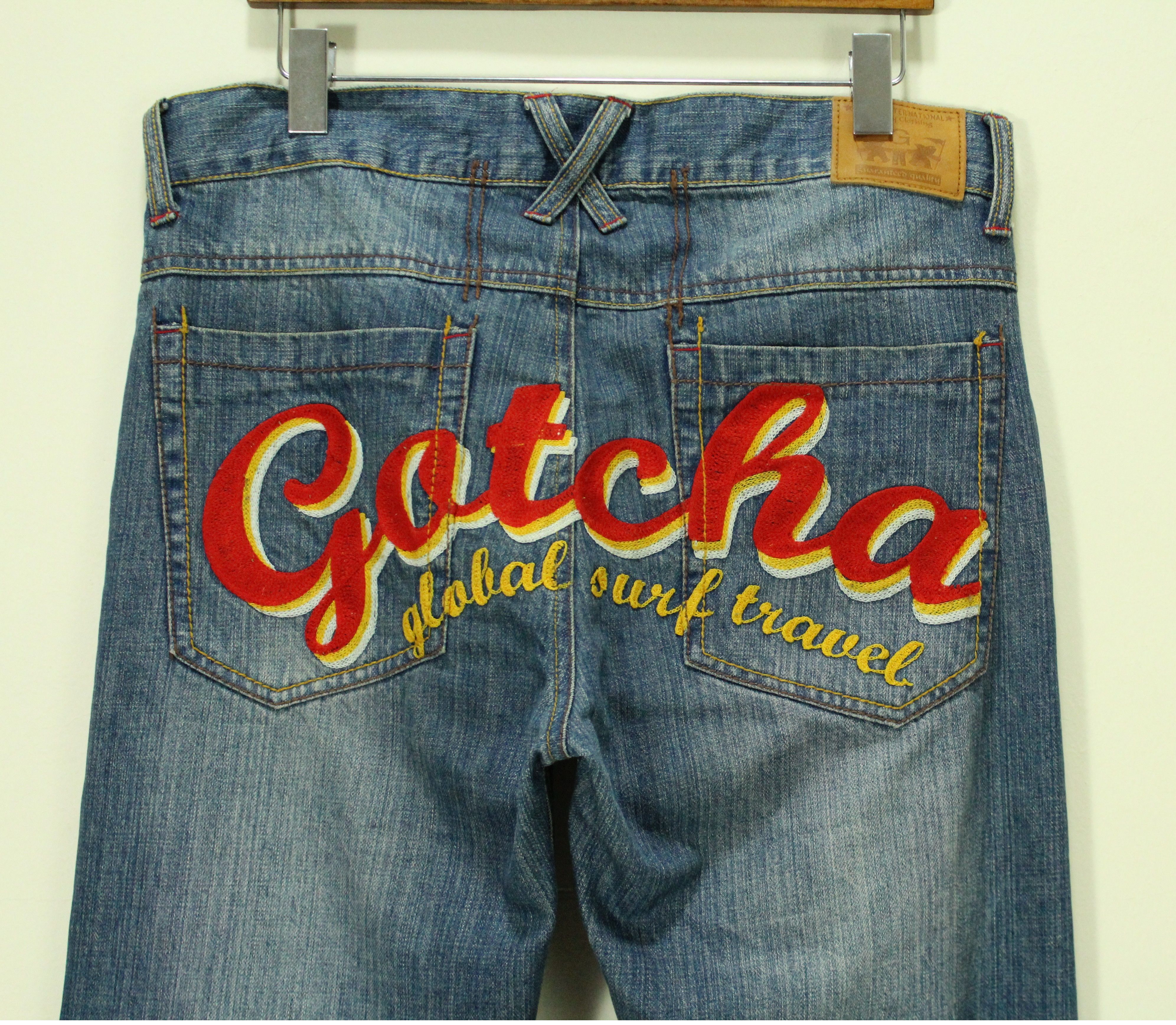 Ed Hardy × Gotcha × JNCO GOTCHA Pants Denim Embroidered Big Logo Surf Style Size US 35 - 2 Thumbnail