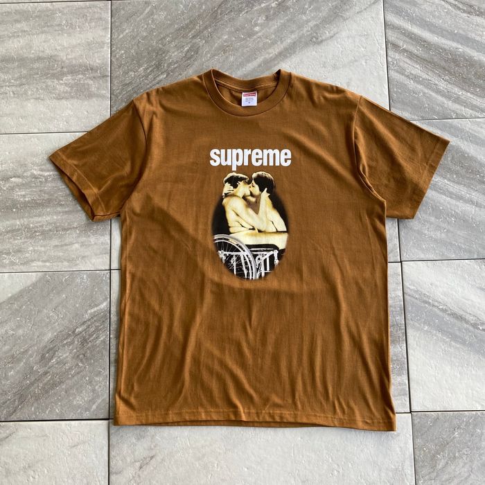 Supreme Supreme Kiss Tee | Grailed