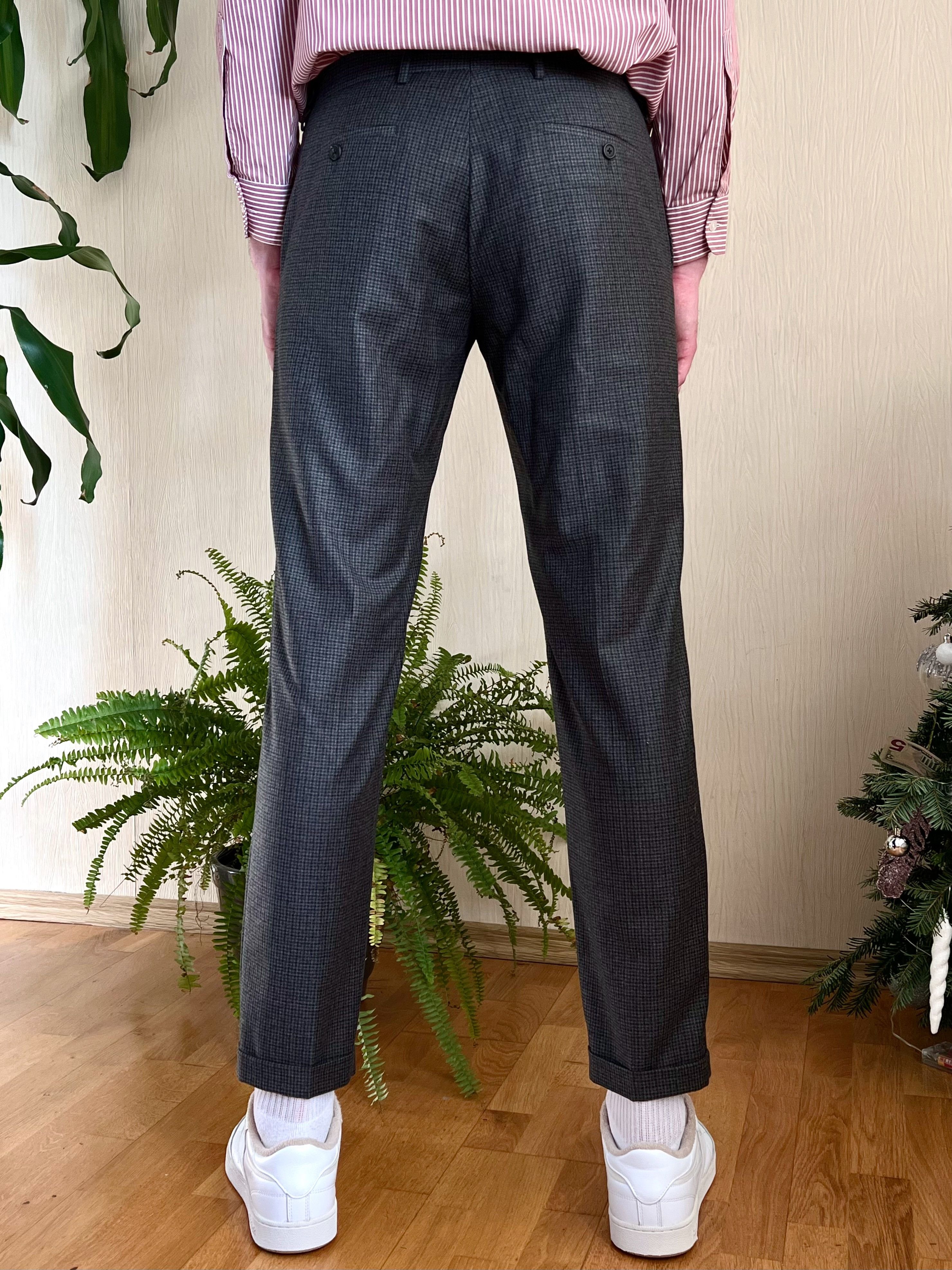 Prada Prada Checkered Cuffs Wool Trousers Size US 34 / EU 50 - 9 Thumbnail