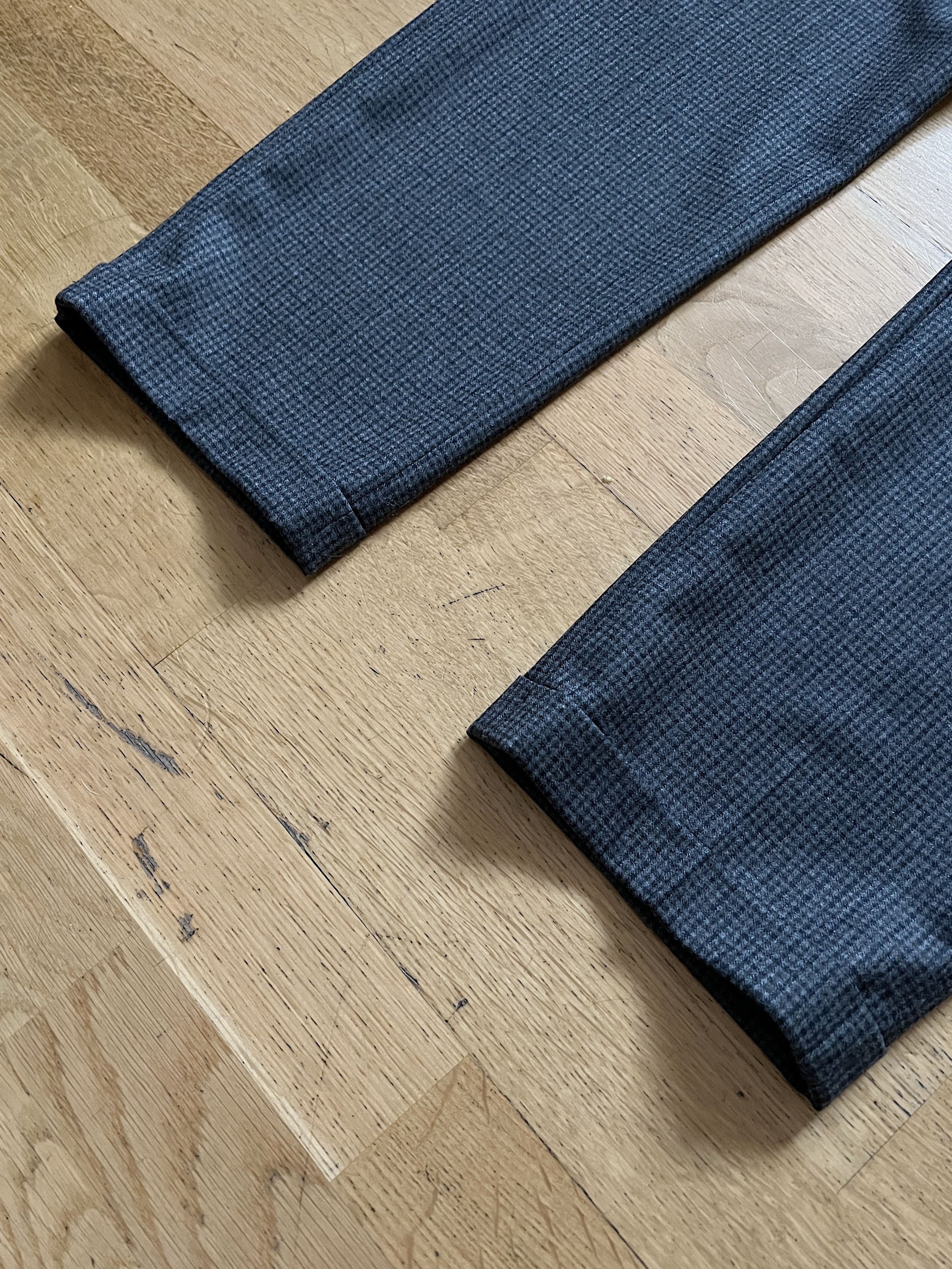 Prada Prada Checkered Cuffs Wool Trousers Size US 34 / EU 50 - 13 Thumbnail