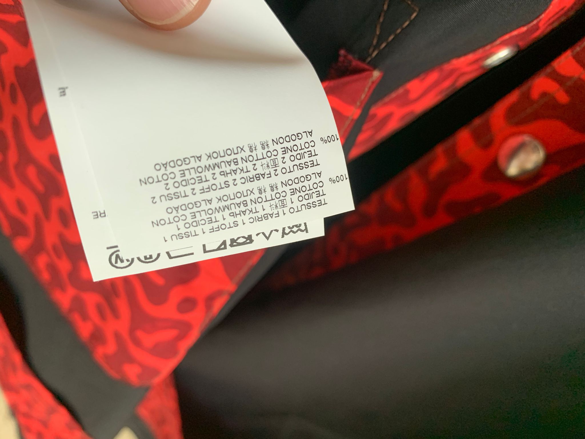 Marni Cheetah Contrast Button Up in Black Red color Size US XXL / EU 58 / 5 - 9 Thumbnail