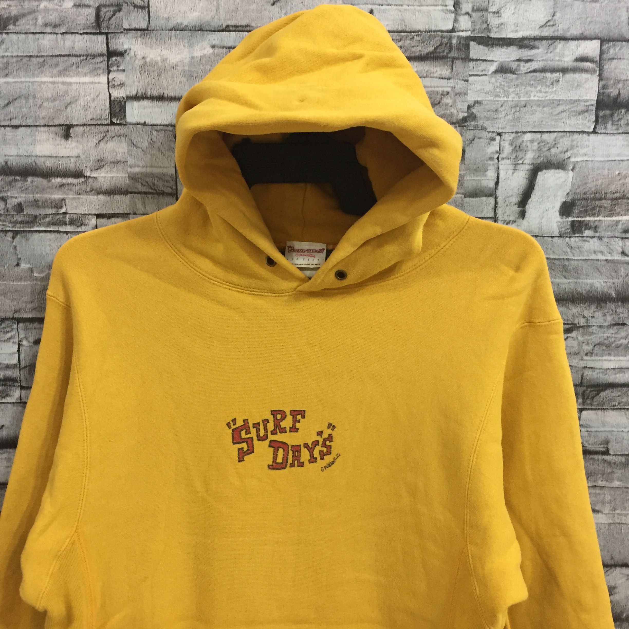 Japanese Brand Vintage Surf days hoodie spellout big surfday fit L Size US L / EU 52-54 / 3 - 4 Thumbnail