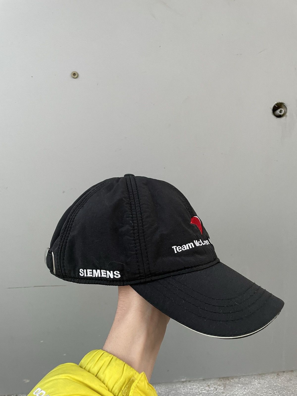Formula 1 Vintage Team McLaren Mercedes cap hat Formula 1 Size ONE SIZE - 3 Thumbnail