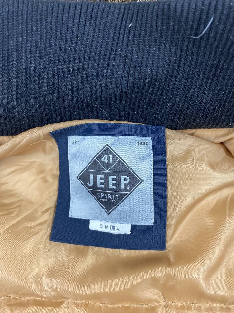 Jeep jeep dark blue puffer jacket nice design Size US L / EU 52-54 / 3 - 6 Thumbnail