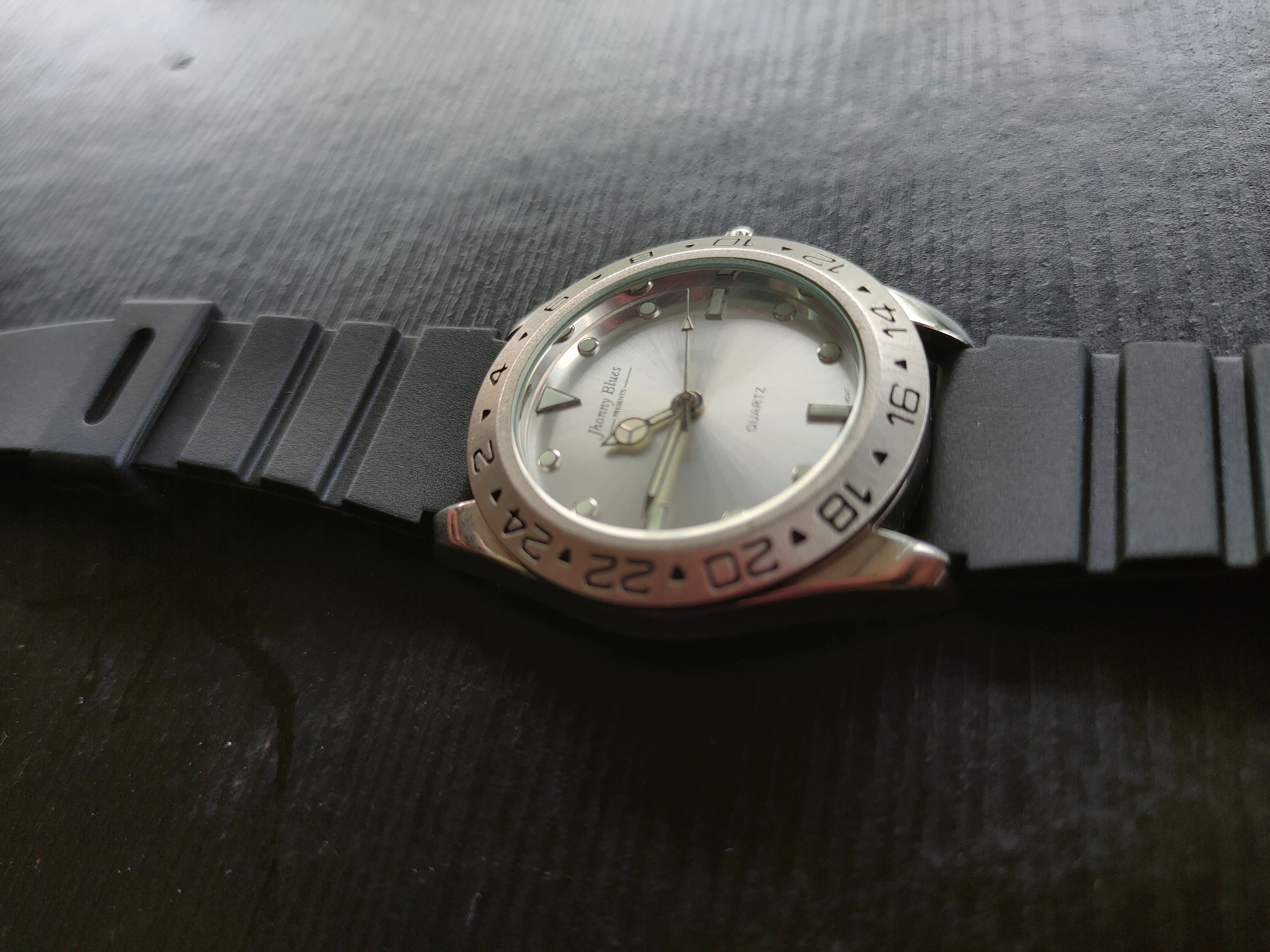 Japanese Brand × Vintage Jhonny Blues japan movement watch vintage #dumoh Size ONE SIZE - 5 Thumbnail