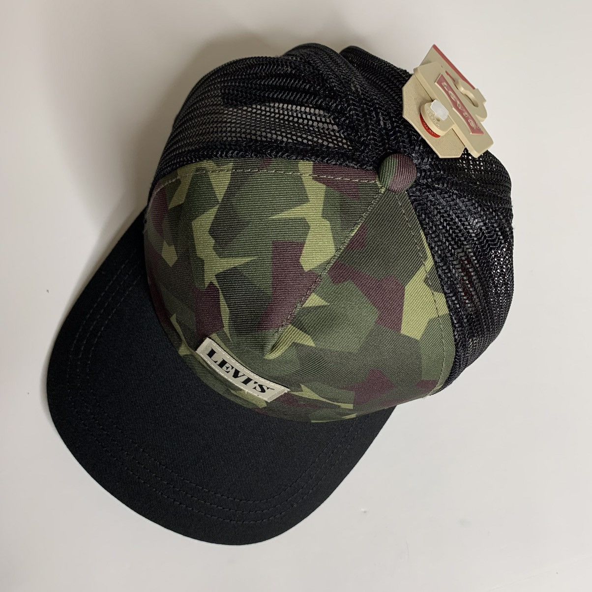 Levi's Levi’s Logo Camo Camouflage Snapback Trucker Hat • NWT Size ONE SIZE - 3 Thumbnail