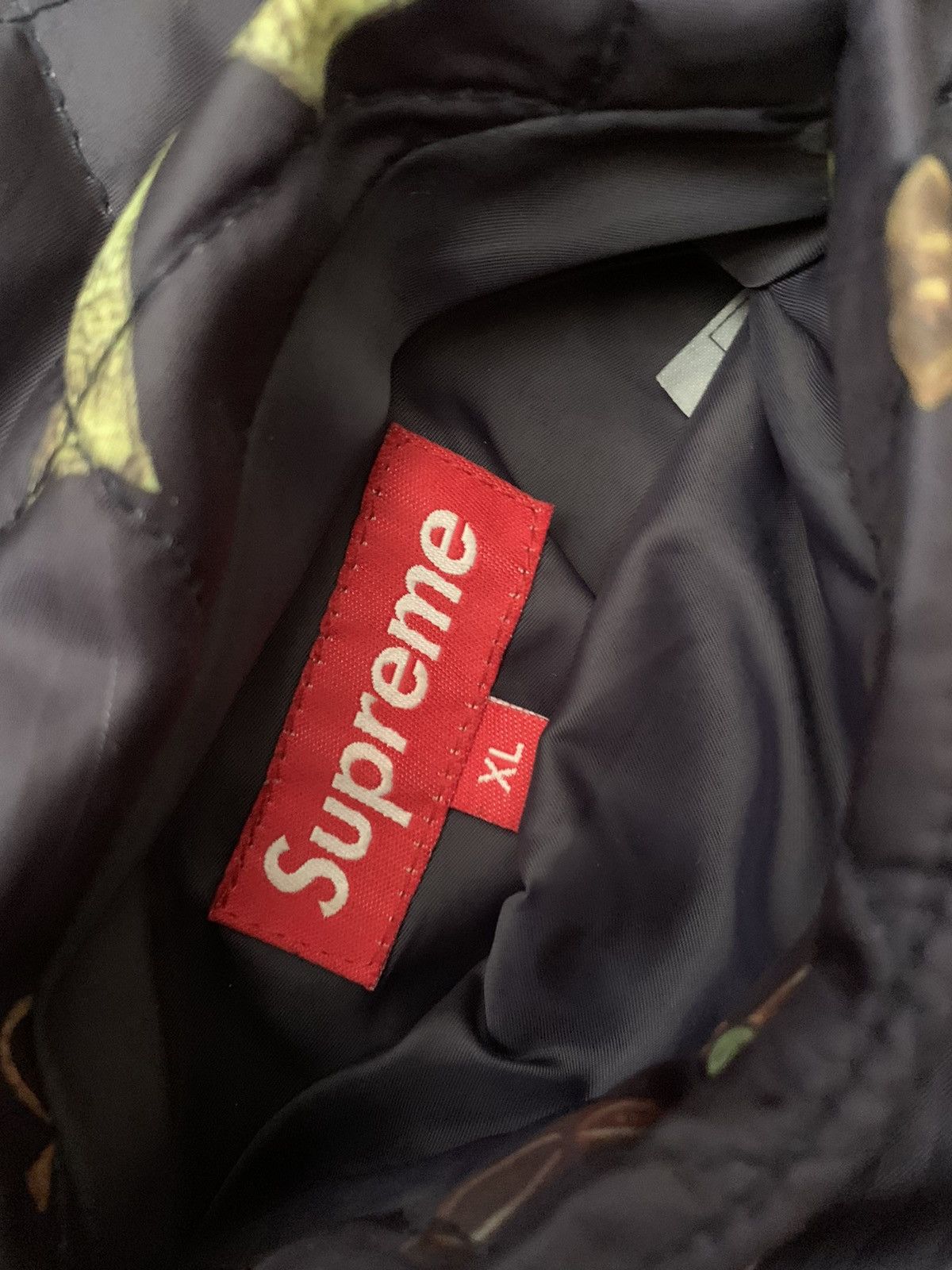 Supreme Supreme Crosses Reversible Bomber Size US XL / EU 56 / 4 - 13 Thumbnail