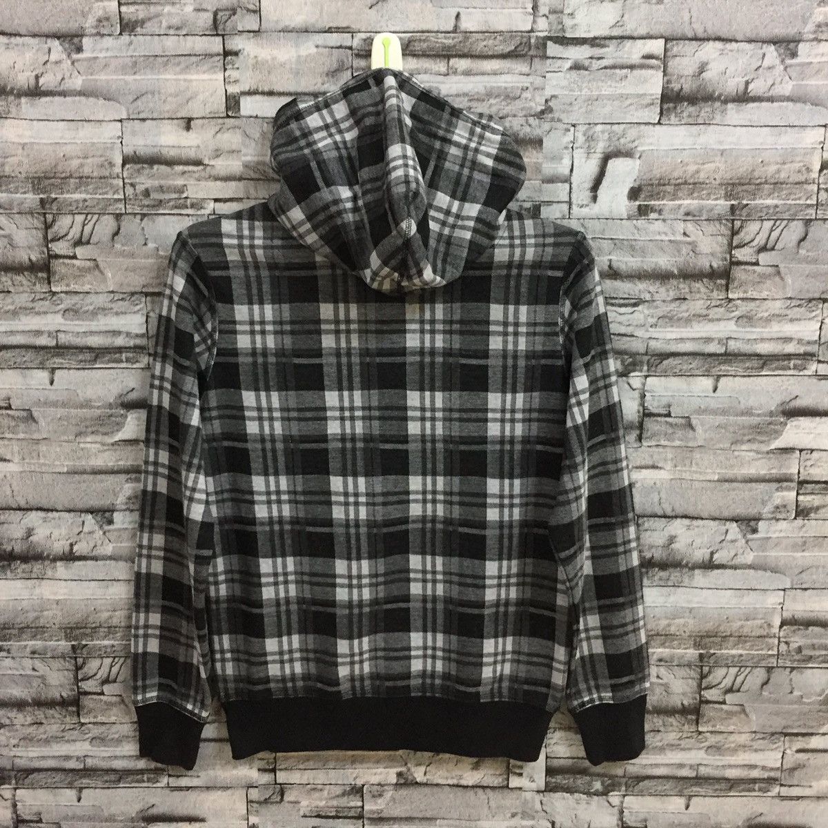 Japanese Brand Vintage BACK NUMBER hoodie plaid hip hop size L Size US L / EU 52-54 / 3 - 8 Thumbnail