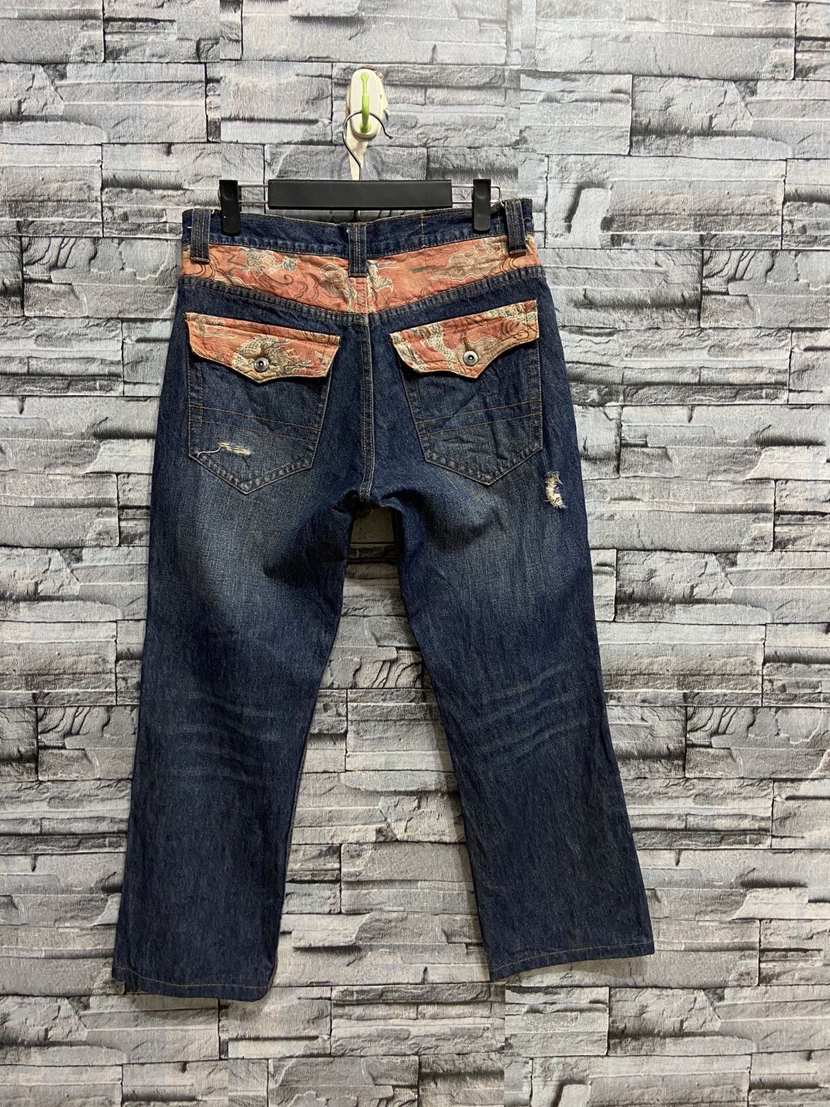 Japanese Brand Vintage Jungle Storm Jeans dragon L fit W31 straight cut Size US 31 - 1 Thumbnail
