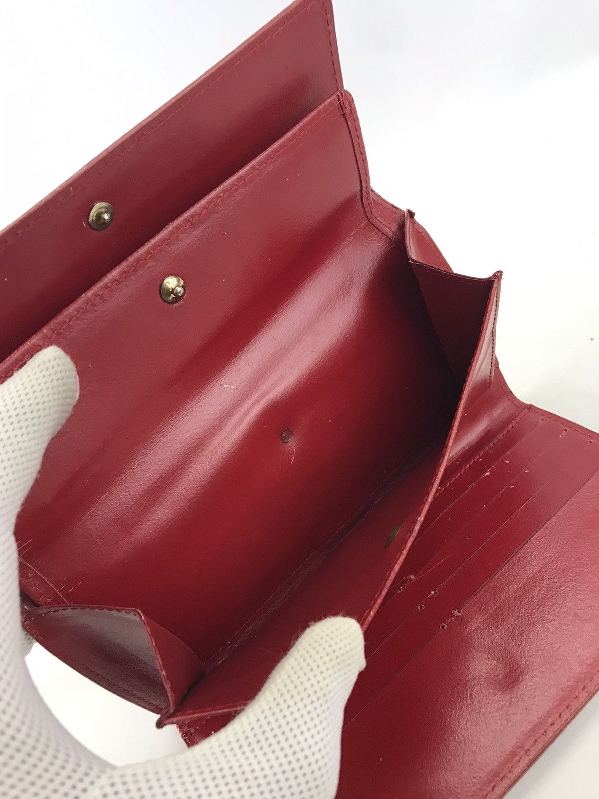 Louis Vuitton Authentic Louis Vuitton Sarah Wallet Vernis Red Size ONE SIZE - 12 Thumbnail