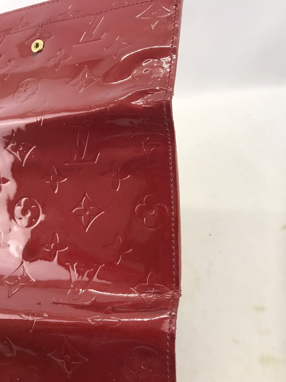Louis Vuitton Authentic Louis Vuitton Sarah Wallet Vernis Red Size ONE SIZE - 11 Thumbnail
