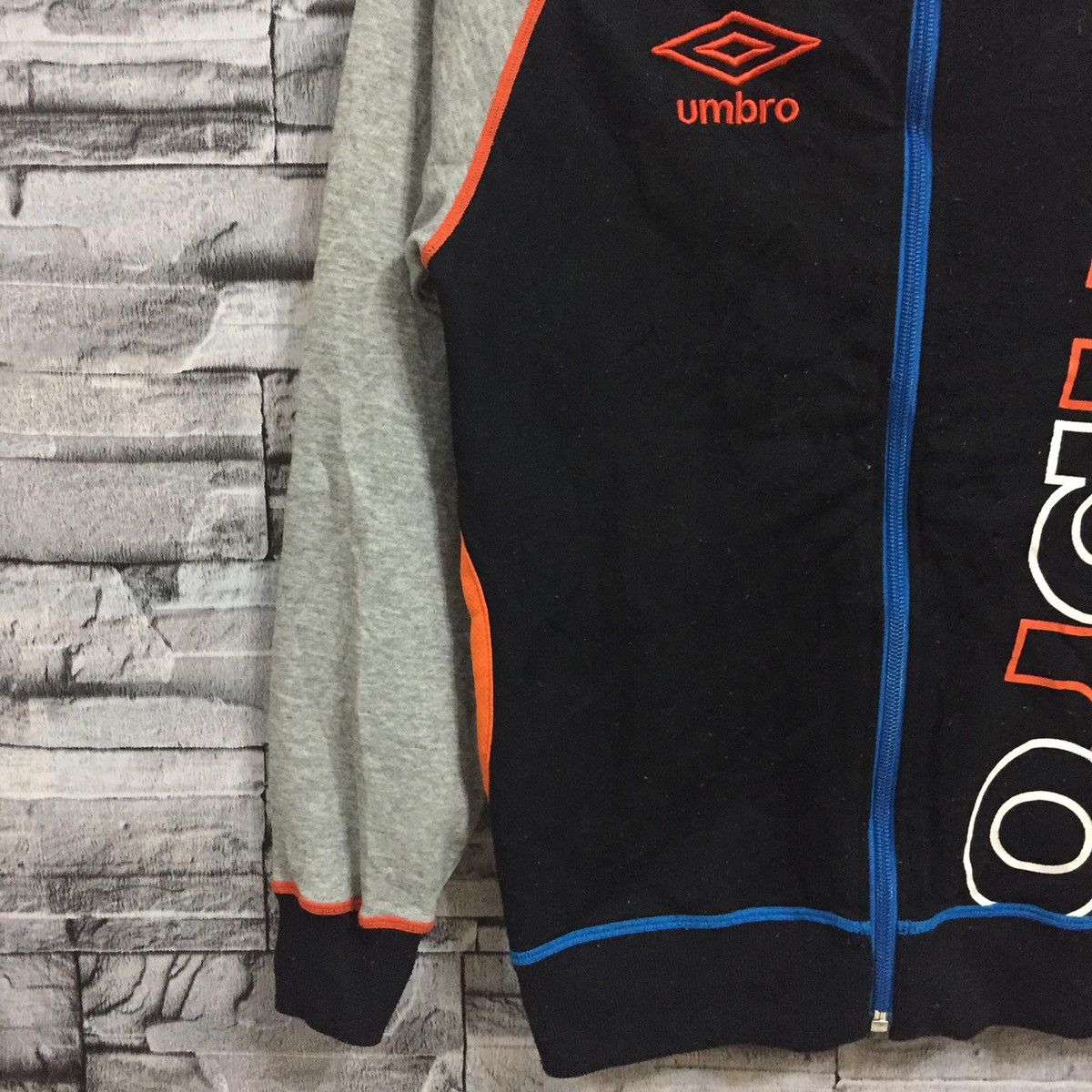 Umbro Vintage Umbro sweatshirt big design size 150 kid fit XS Size US XS / EU 42 / 0 - 4 Thumbnail