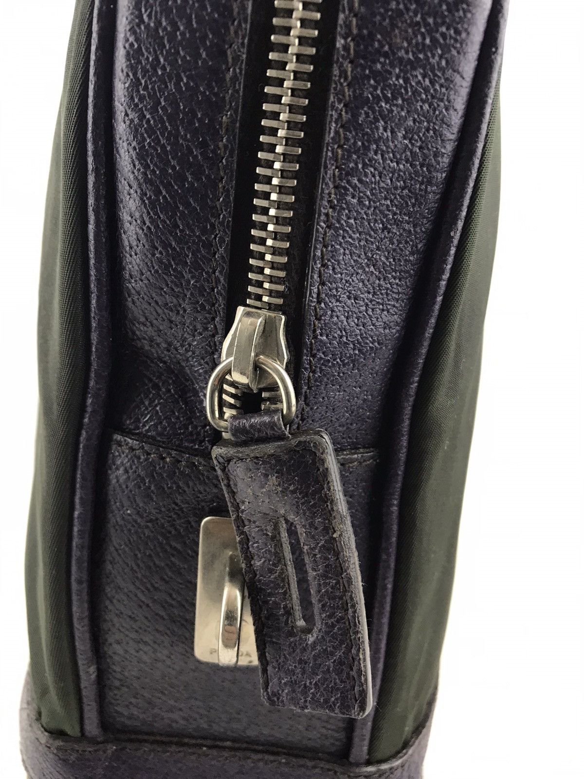Prada ❌Final Drop❌itAuthentic Prada Shoulderbag rare design Size ONE SIZE - 9 Thumbnail