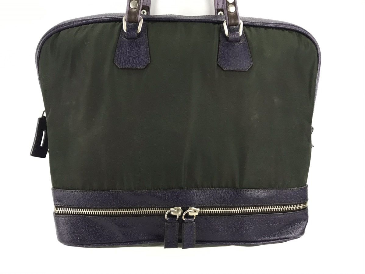 Prada ❌Final Drop❌itAuthentic Prada Shoulderbag rare design Size ONE SIZE - 4 Thumbnail