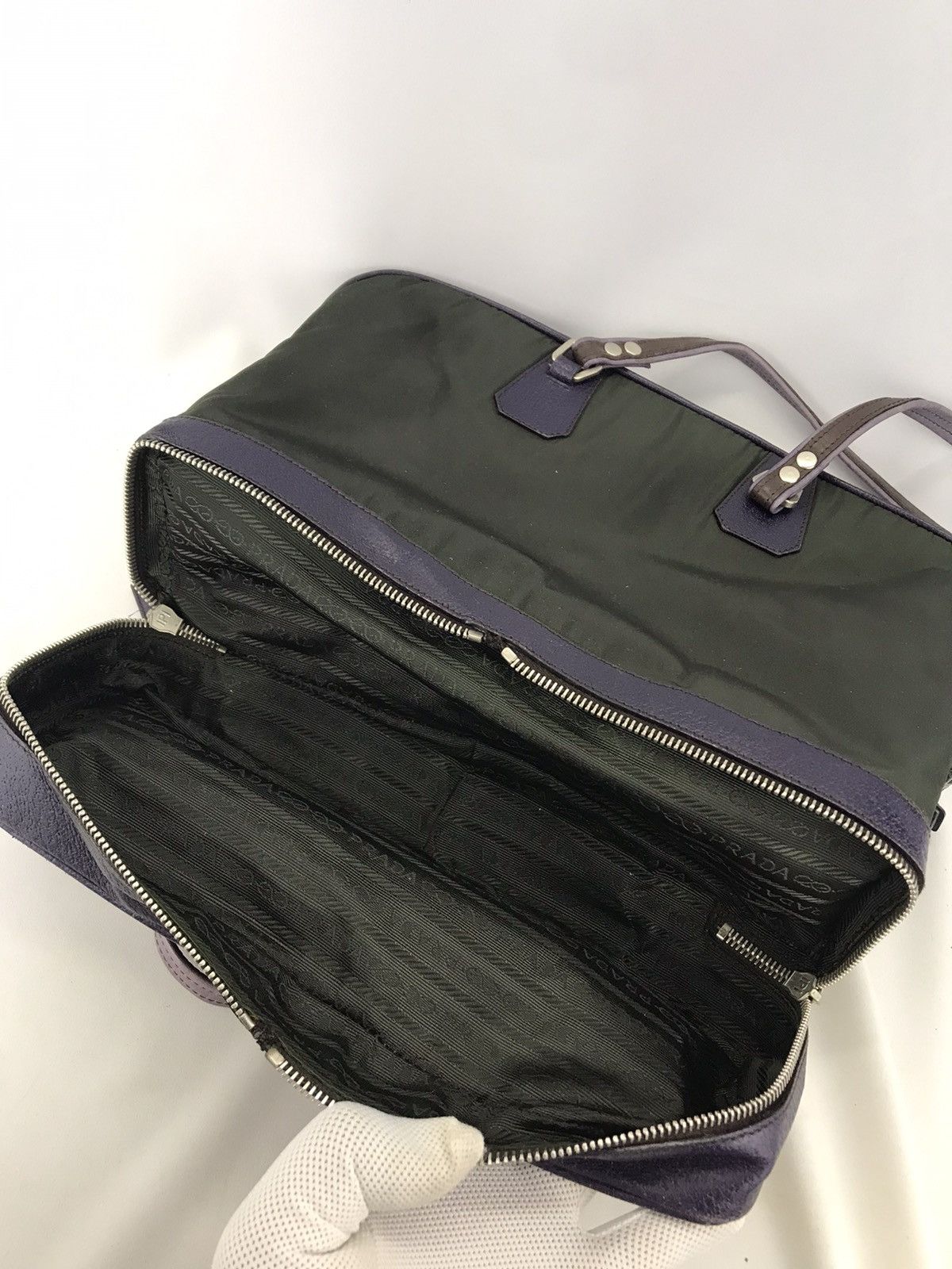 Prada ❌Final Drop❌itAuthentic Prada Shoulderbag rare design Size ONE SIZE - 18 Thumbnail