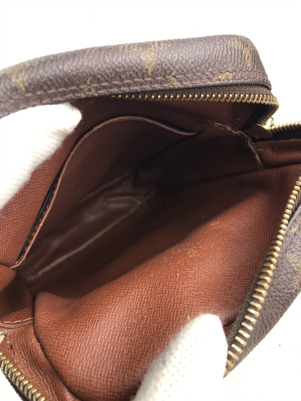 Louis Vuitton ❌Last Drop❌Authentic Louis vuitton Amazon Shoulderbag Size ONE SIZE - 19 Thumbnail