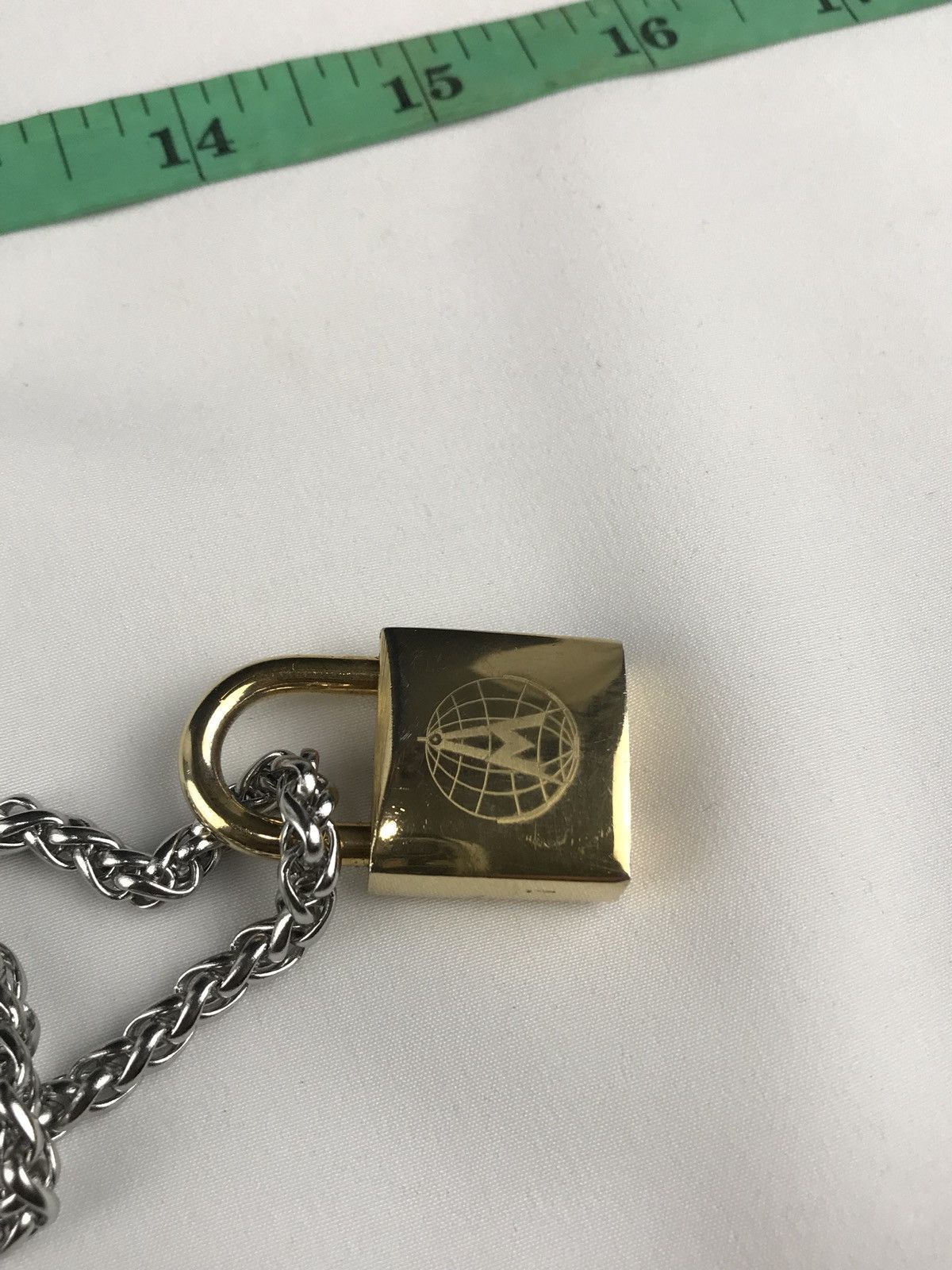 Alviero Martini × Jewelry ❌Last Drop❌ Alviero Martini Padlock Pendant Necklace chain Size ONE SIZE - 4 Thumbnail
