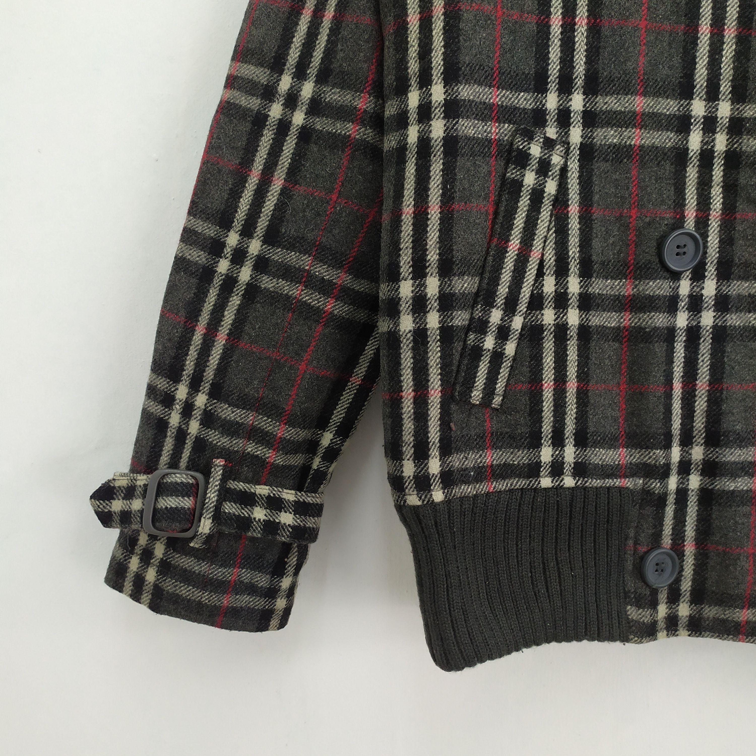 Black Label RIL RIL WOOL OUTDOOR VARSITY JACKET LIKE BURBERRY Size US M / EU 48-50 / 2 - 7 Thumbnail