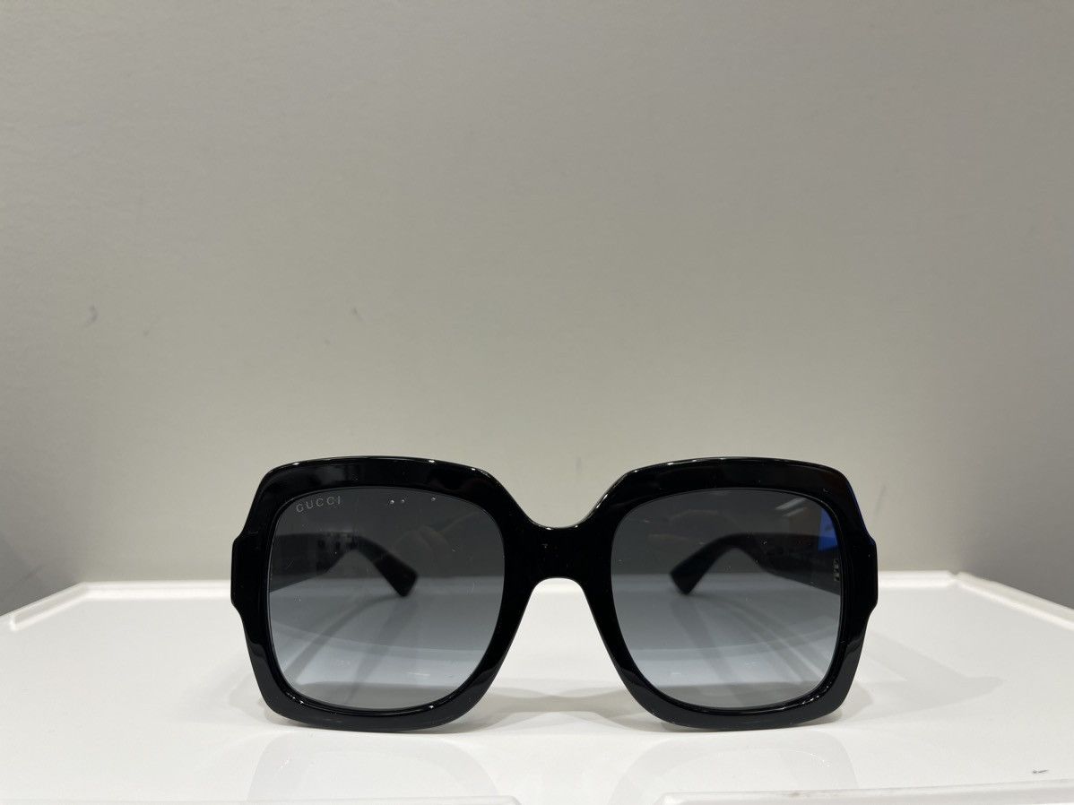 Gucci × Vintage NEW Gucci Sunglasses GG0036 Bold Style Glasses Eye Size ONE SIZE - 1 Thumbnail