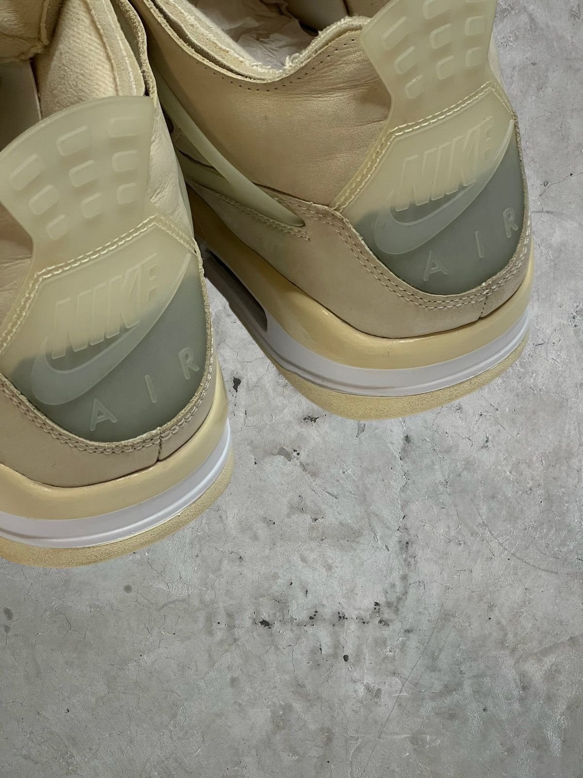 Jordan Brand × Off-White Off White Jordan 4 Sail Size US 9.5 / EU 42-43 - 11 Thumbnail