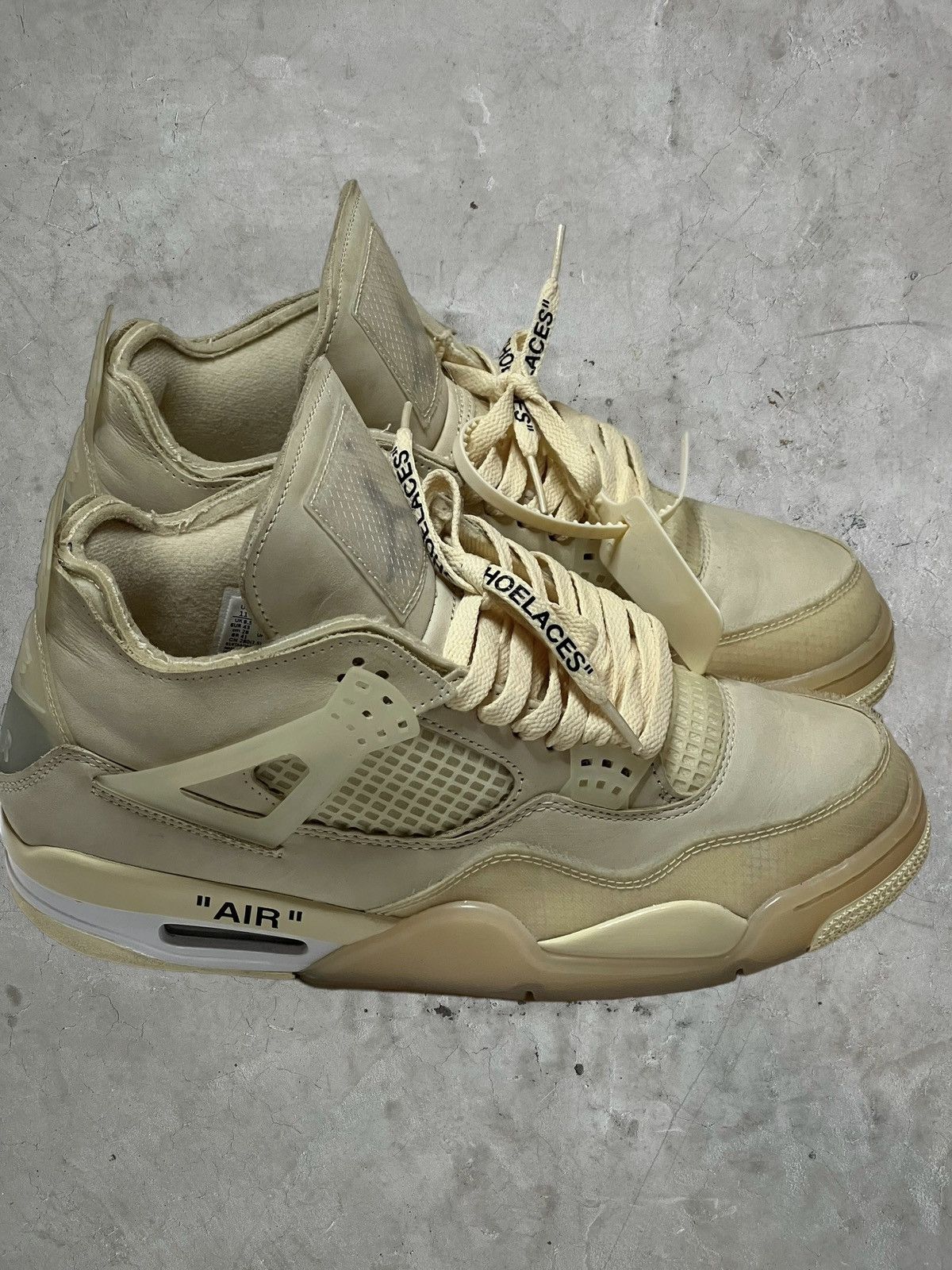 Jordan Brand × Off-White Off White Jordan 4 Sail Size US 9.5 / EU 42-43 - 3 Thumbnail