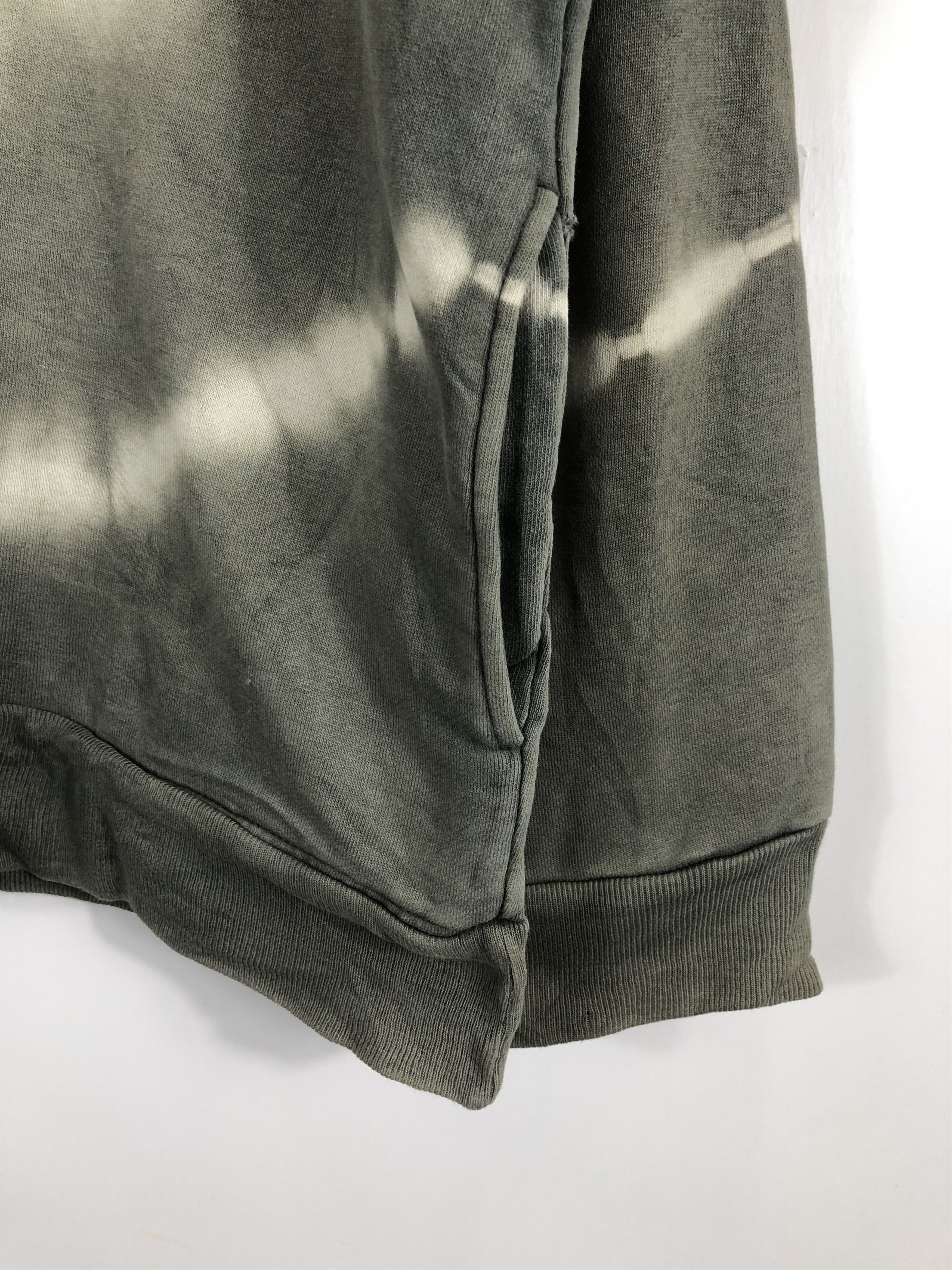 Japanese Brand × Vintage Vintage Japanese Brand Bleech Hoodie Size US M / EU 48-50 / 2 - 3 Thumbnail