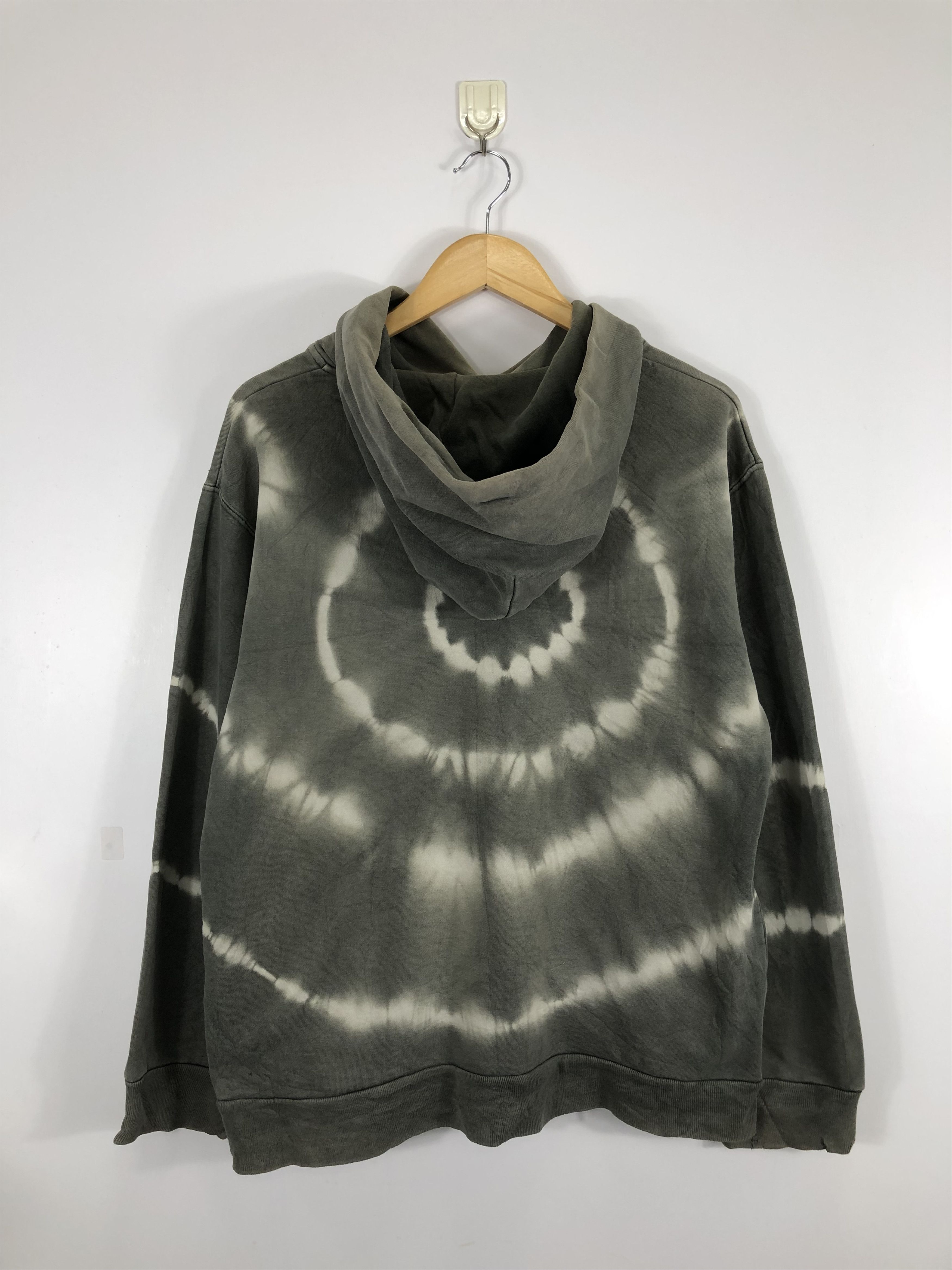 Japanese Brand × Vintage Vintage Japanese Brand Bleech Hoodie Size US M / EU 48-50 / 2 - 5 Thumbnail