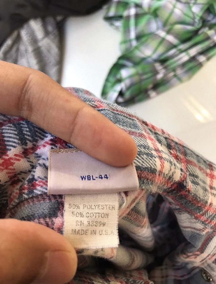 Flannel Vintage 90s Wrangler western Flannel Buttonup Shirt Size US S / EU 44-46 / 1 - 5 Thumbnail